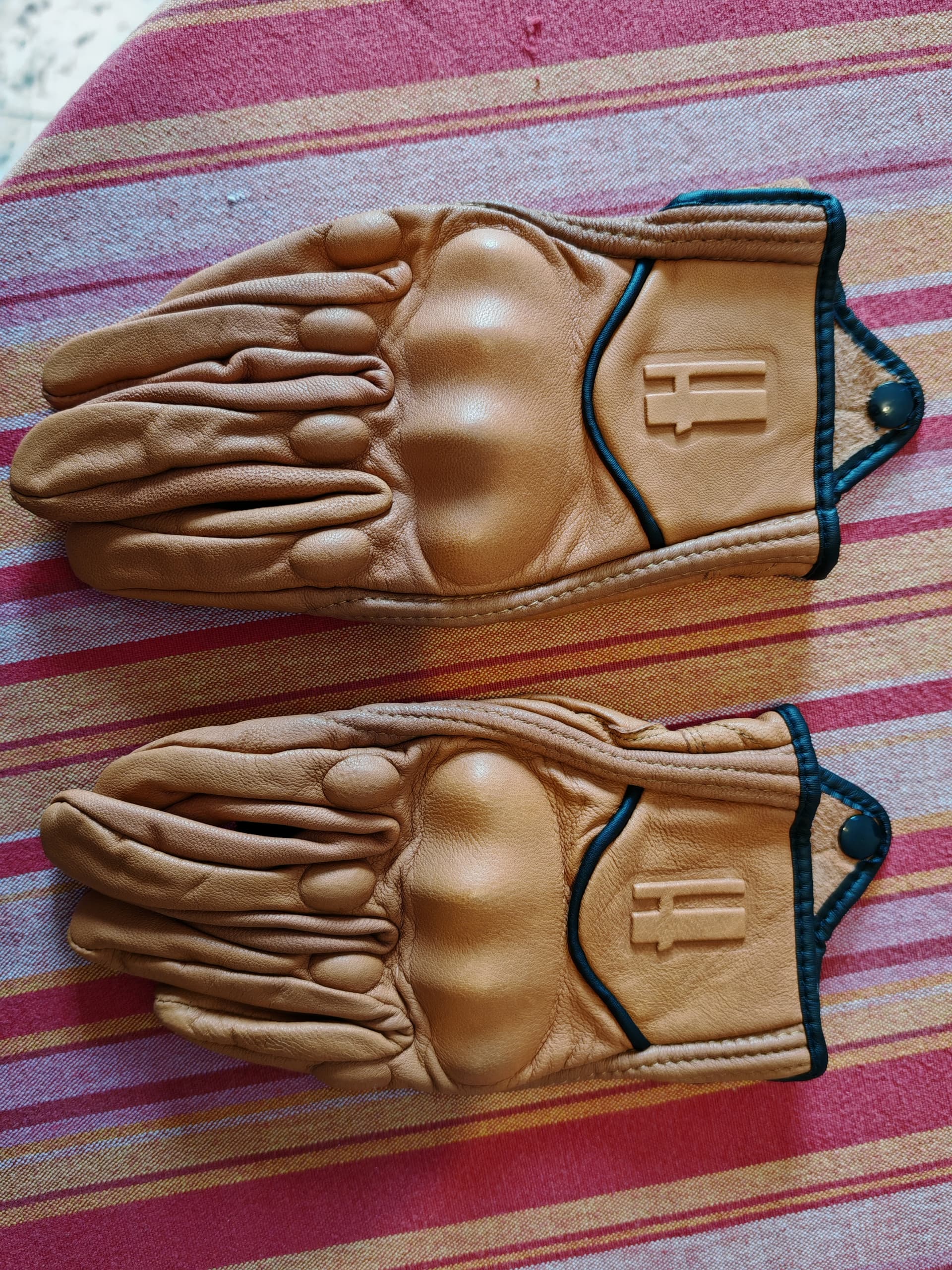 Gants moto cuir