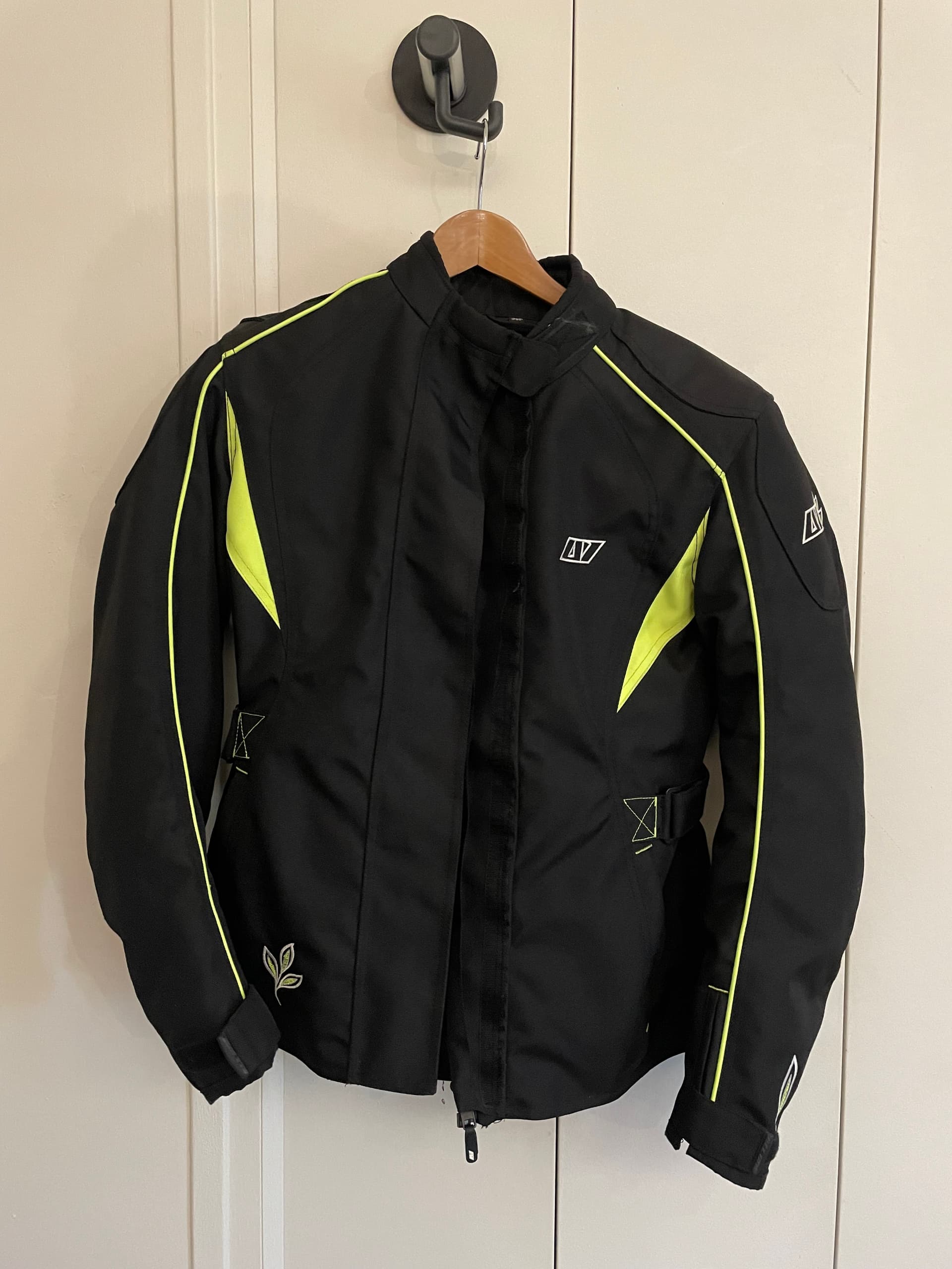 blouson femme marque All One — photo 2/3