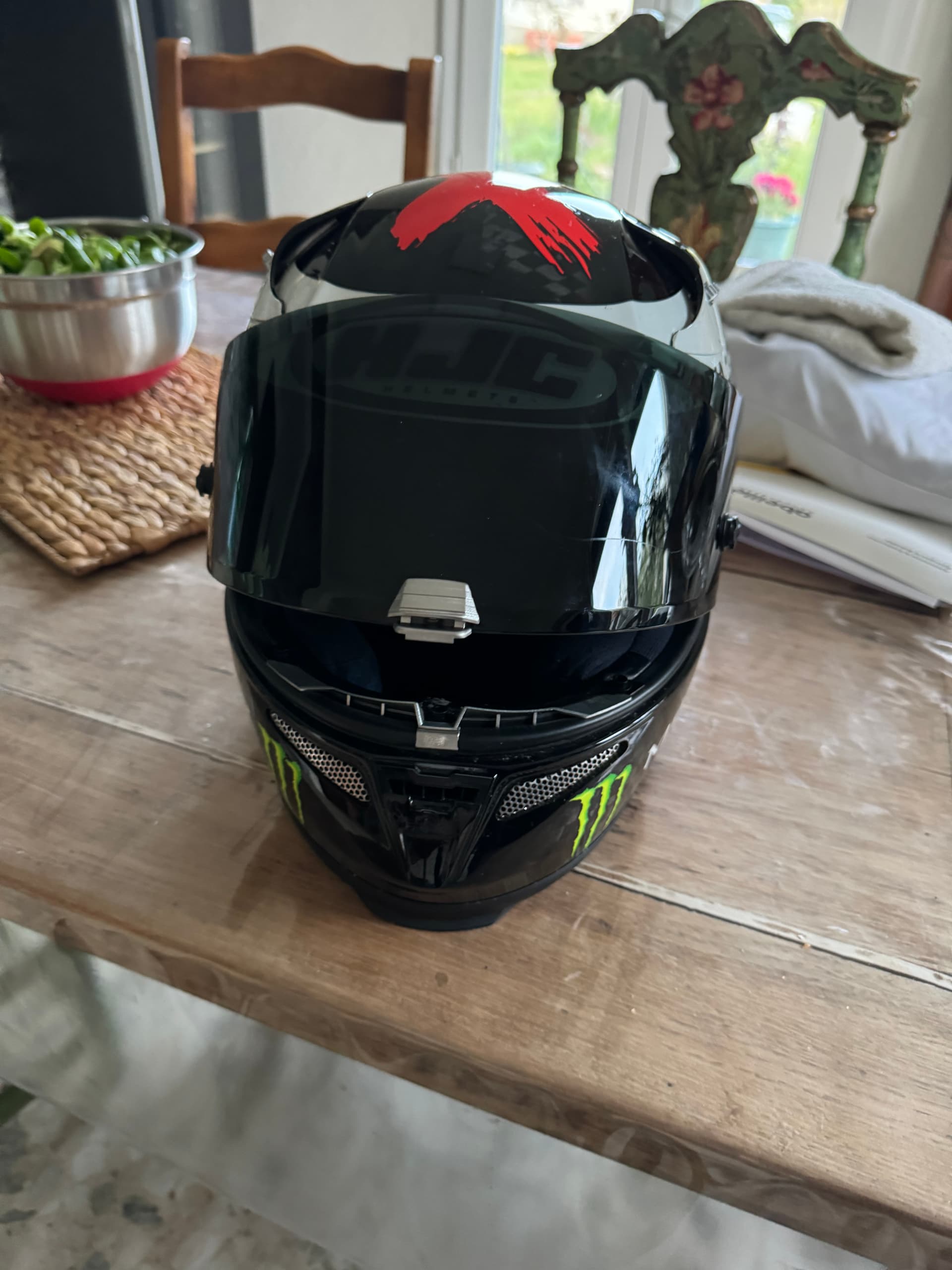 Casque carbonne jorge Lorenzo — photo 2/4