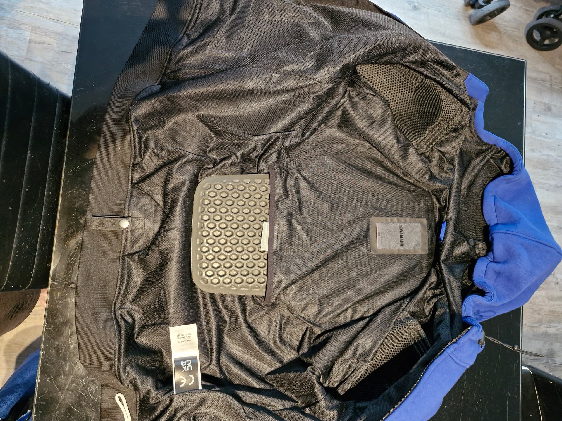 Veste homologué yamaha — photo 2/2