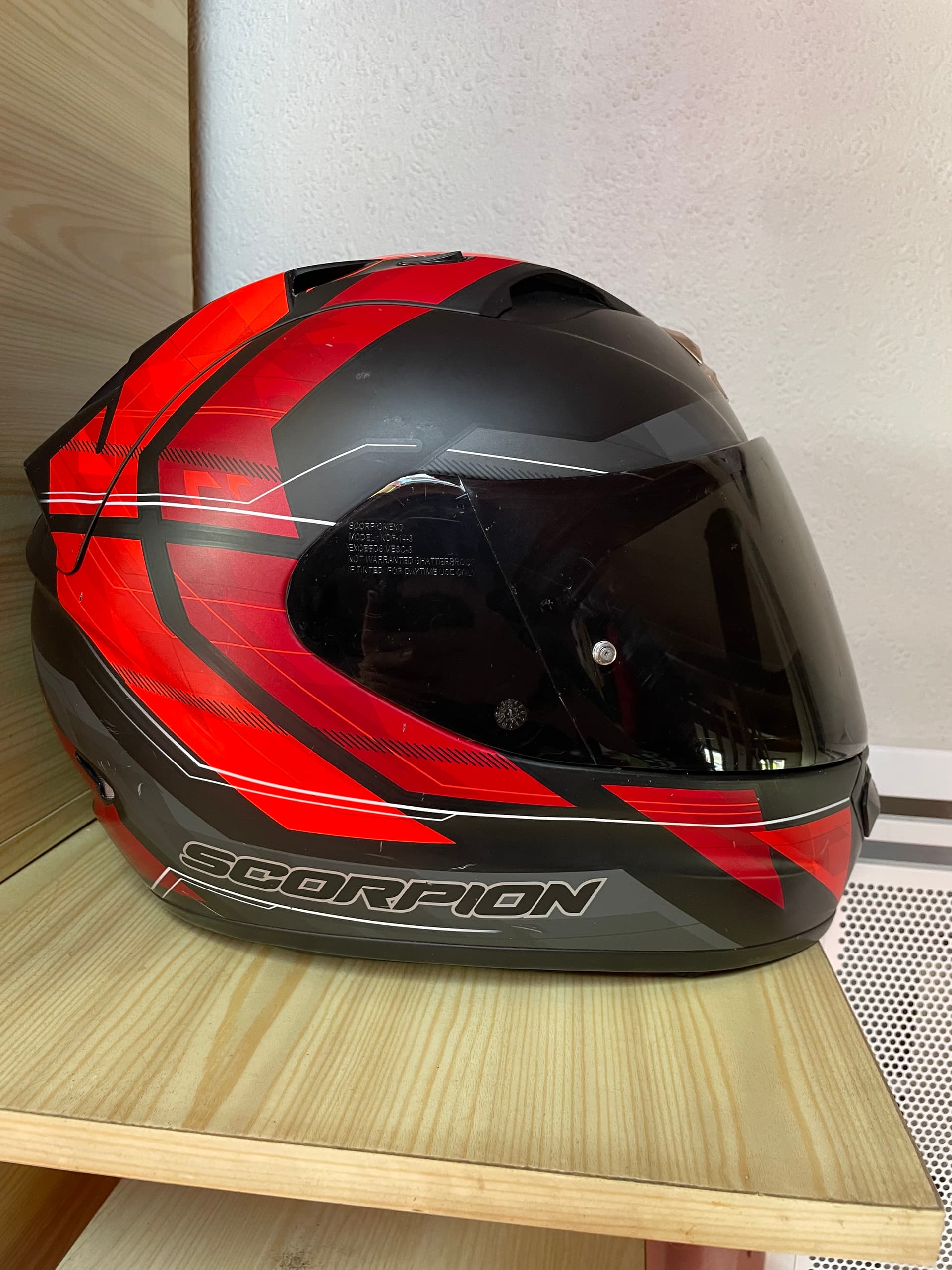Casque moto Scorpion exo 1200 air - hornet — photo 2/4