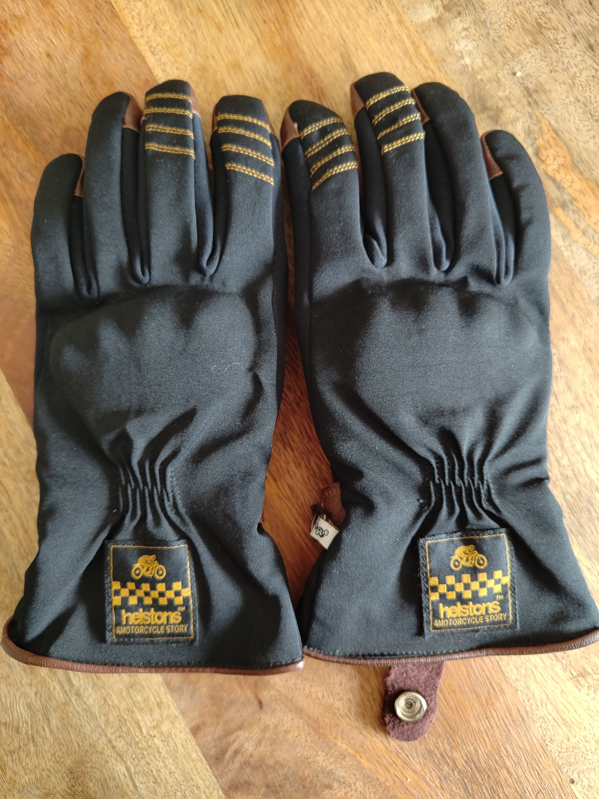 Gants moto femme hier Helstons