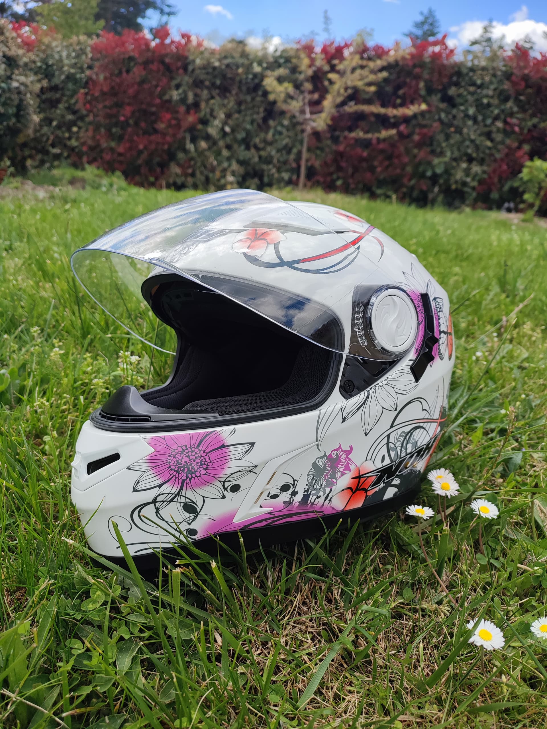 Casque moto — photo 1/2