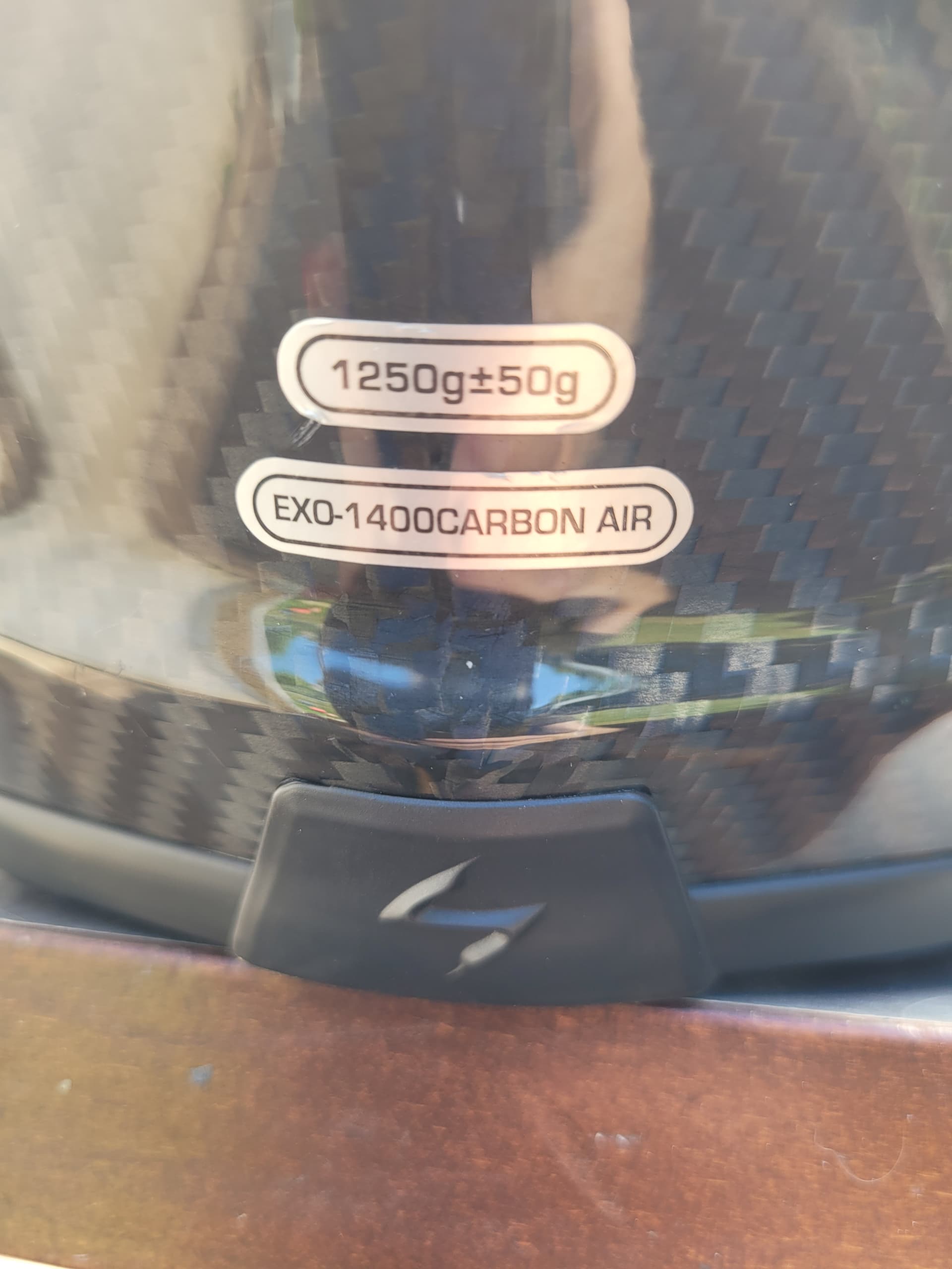 1 casque SCORPION EXO 1400CARBON AIR — photo 2/2