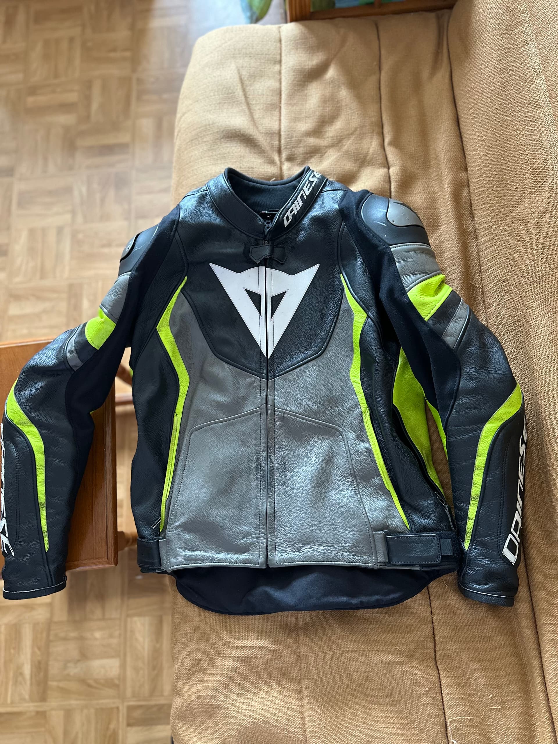 Veste moto Dainese AVRO 4 MATT — photo 2/2