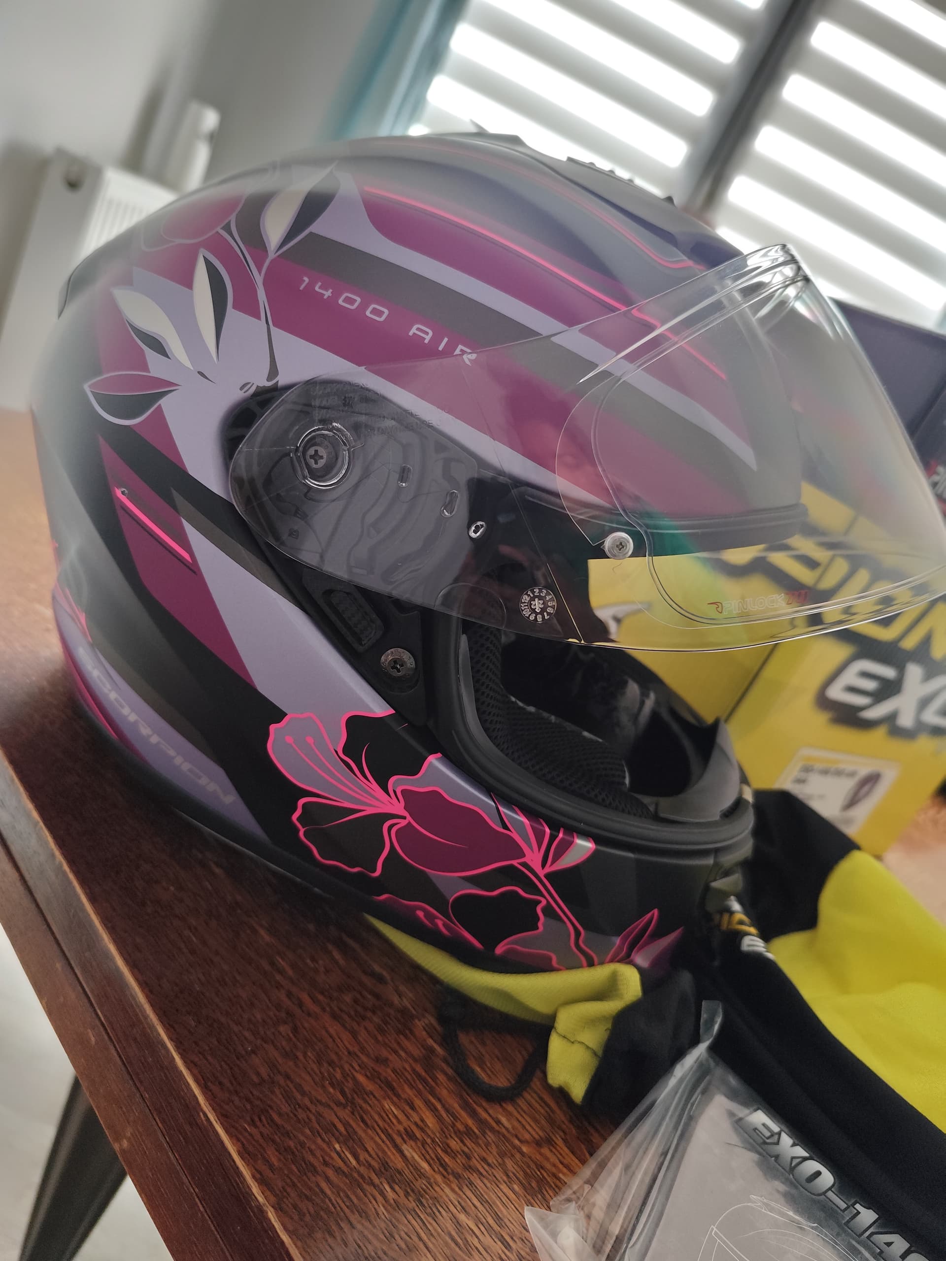 Casque scorpion exo 1400 — photo 3/5