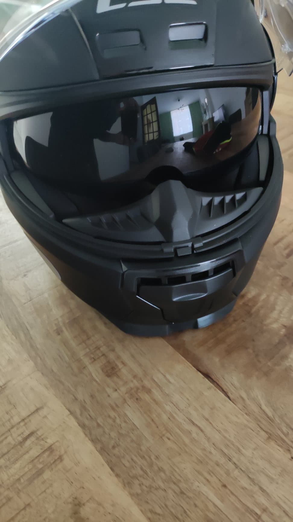 Casquer moto modulable LS2 — photo 2/4