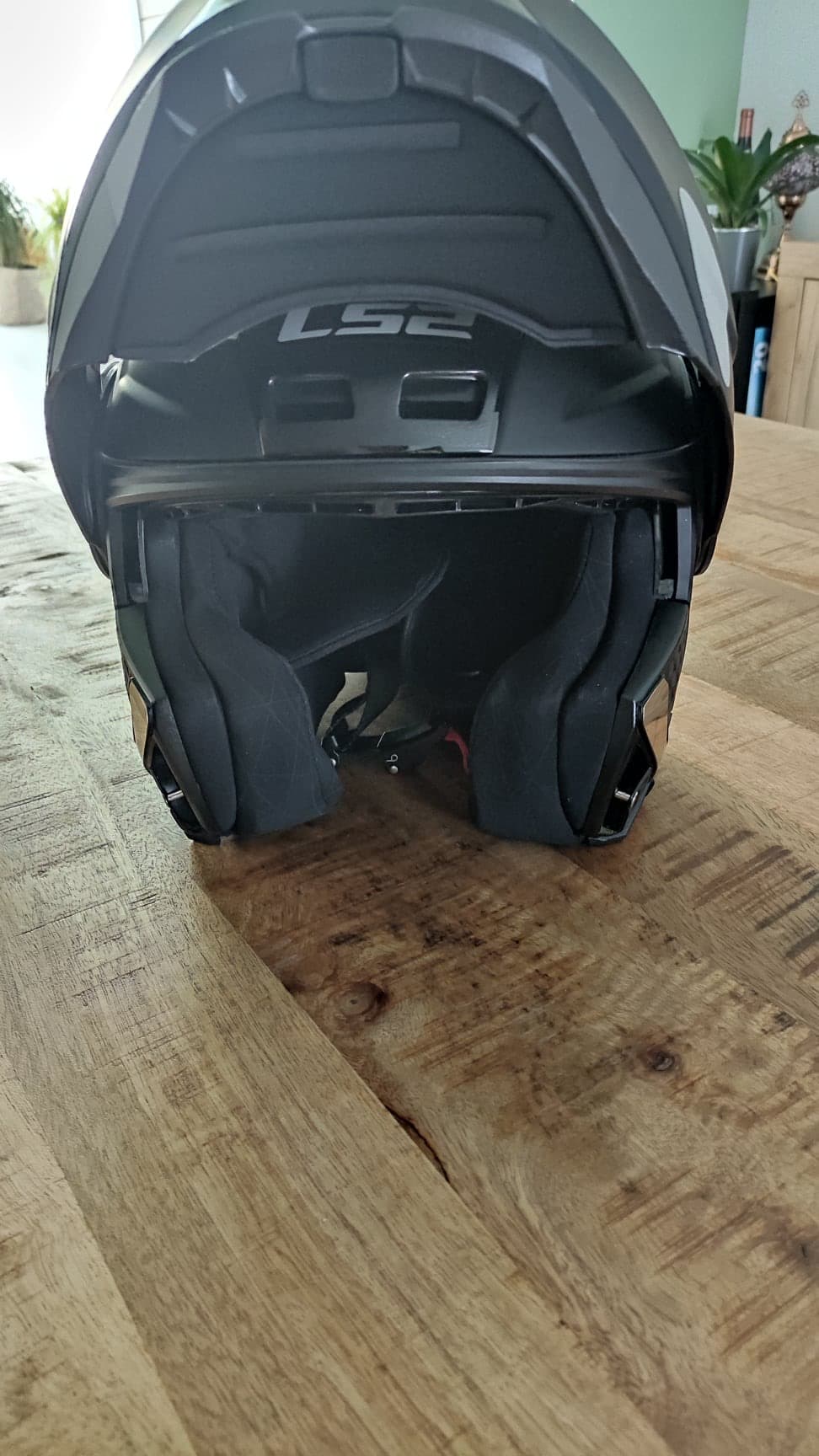 Casquer moto modulable LS2 — photo 3/4