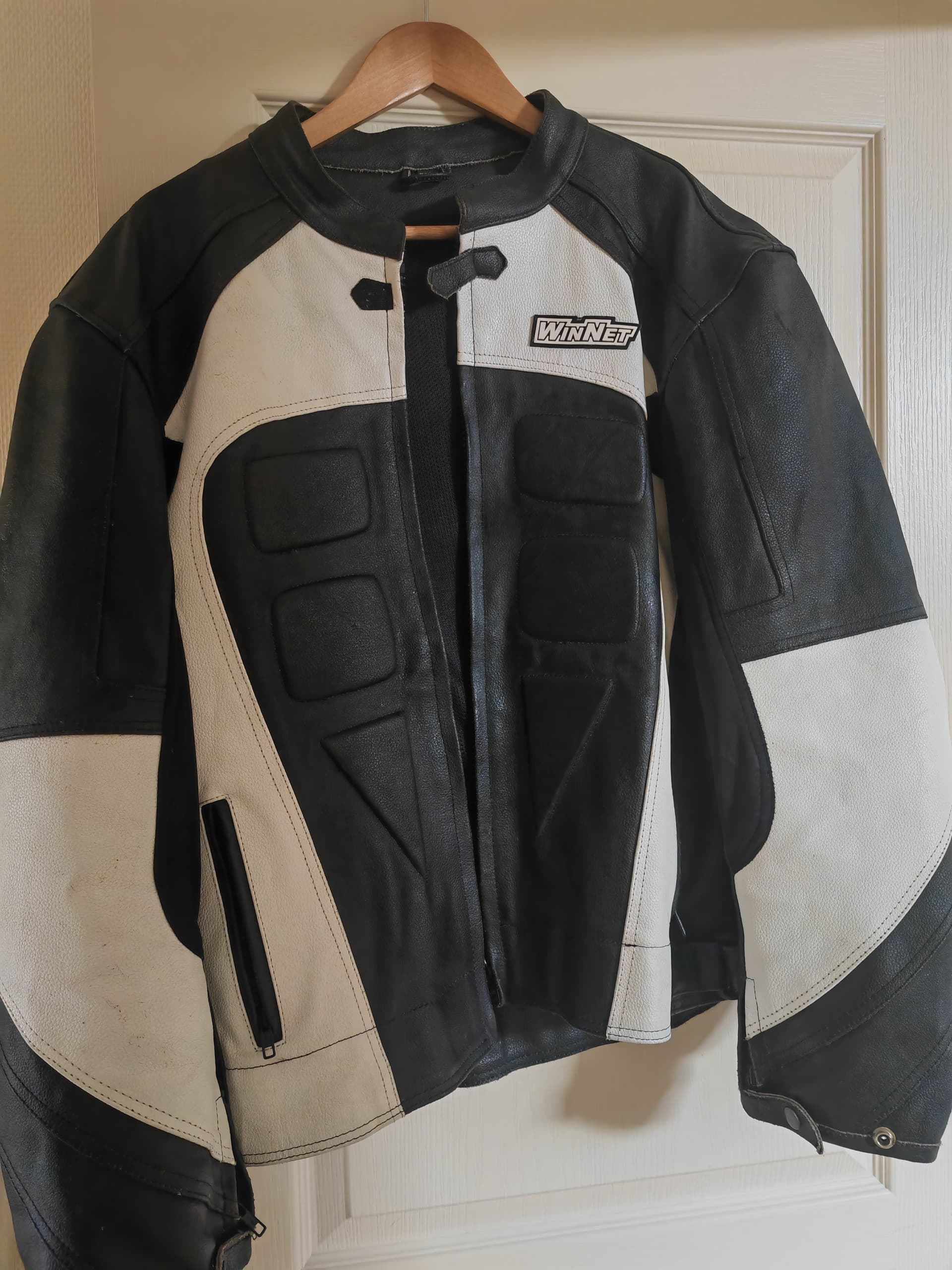 Cuire moto — photo 2/5