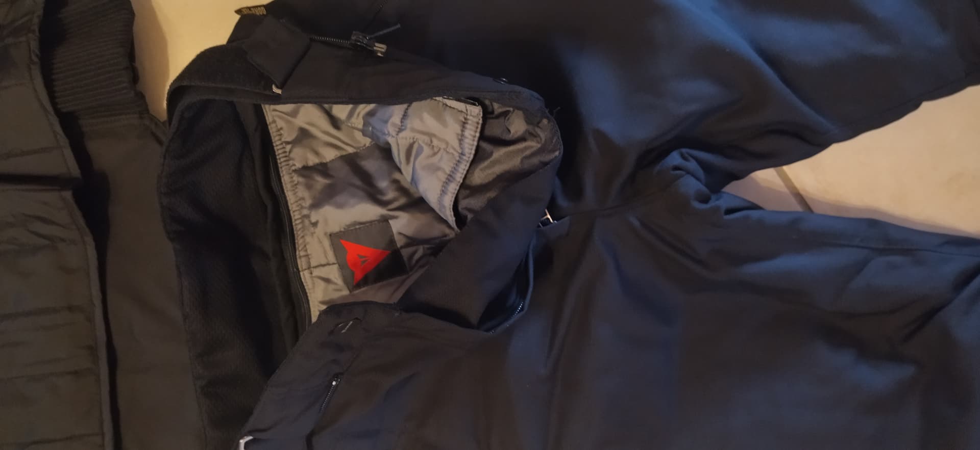 Blouson et pantalon doublés — photo 4/5
