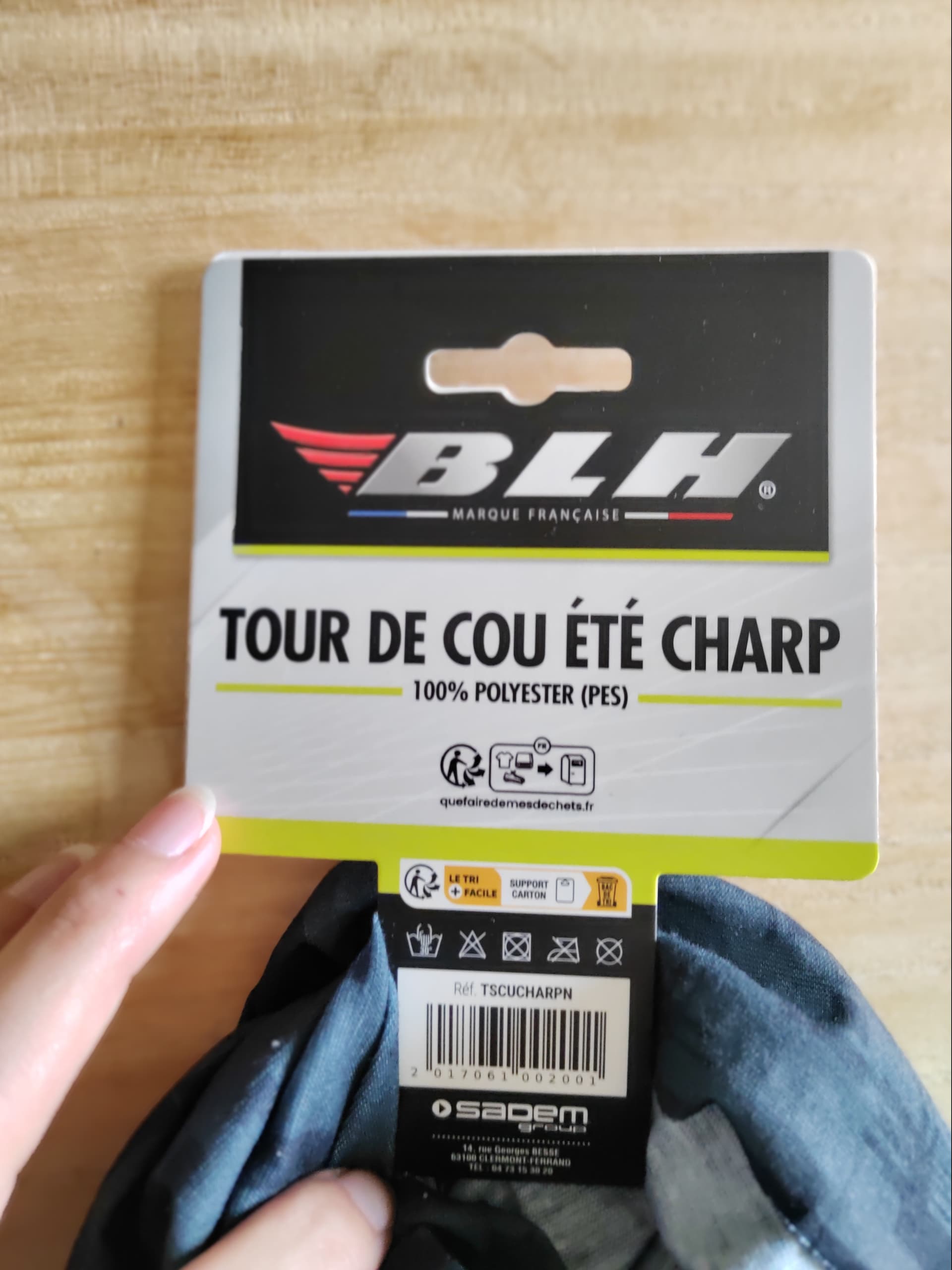 Tour de cou BHL neuf taille unique — photo 3/4
