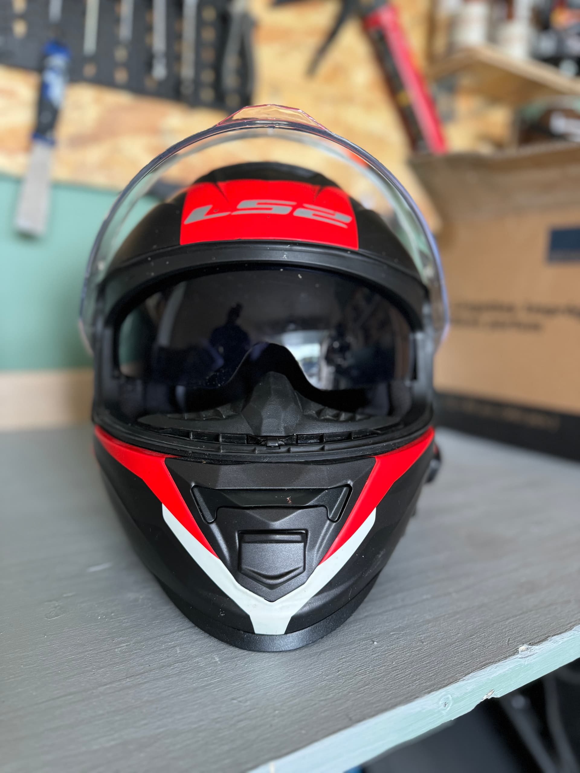 Casque moto LS2 — photo 2/4