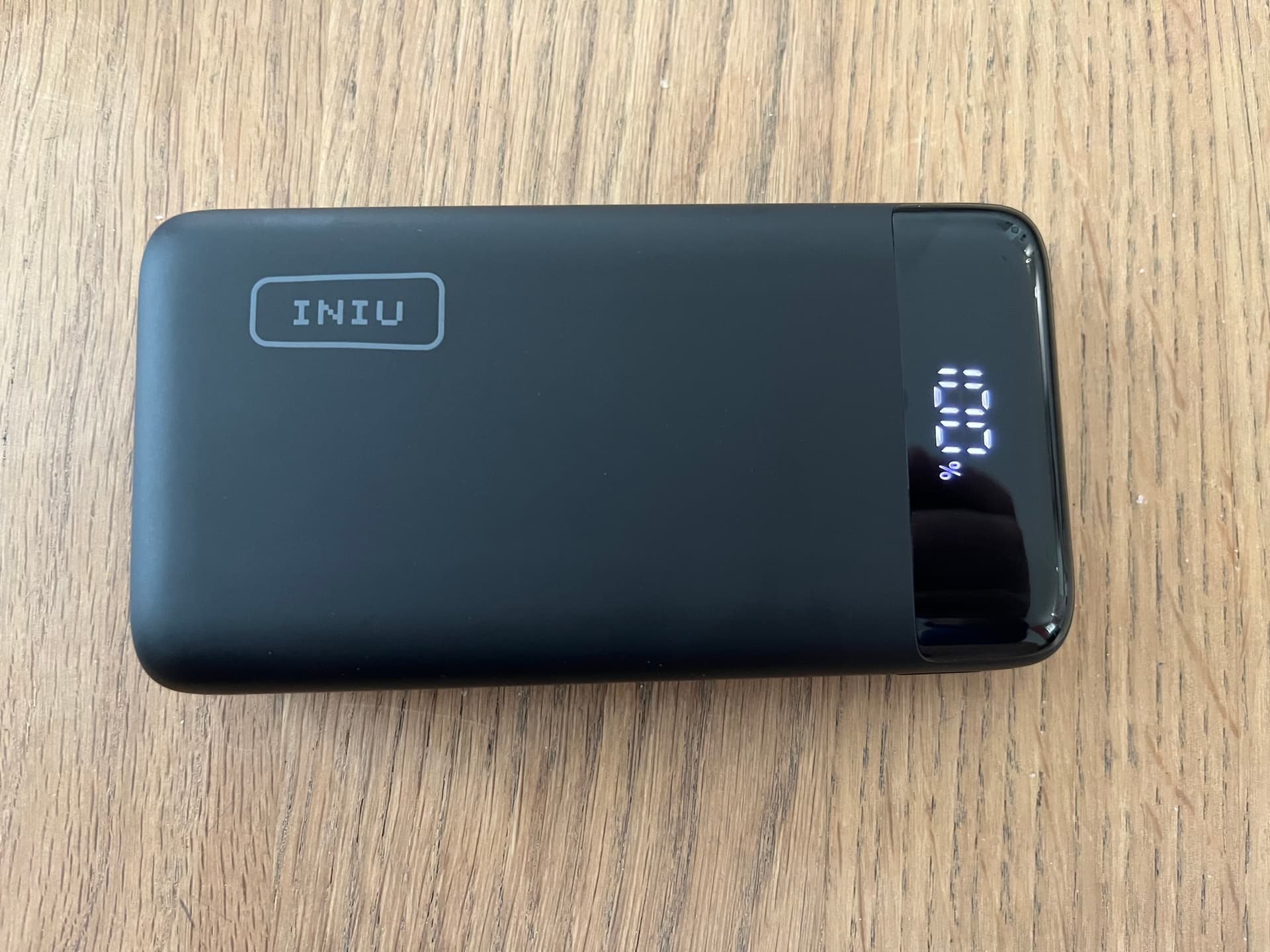 Batterie externe pour téléphone — photo 2/5