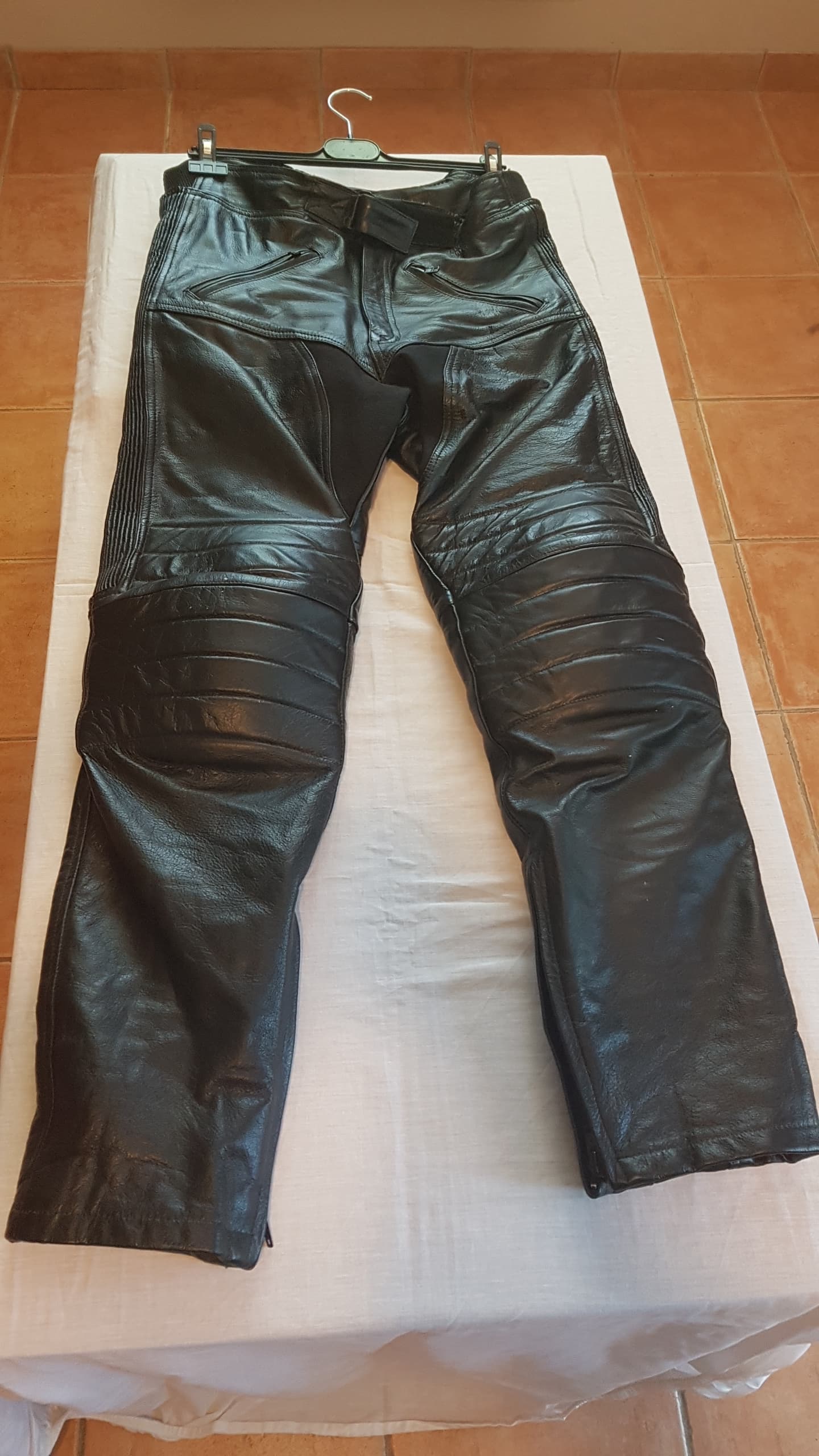 Équipement moto de marque complet à prix cassé