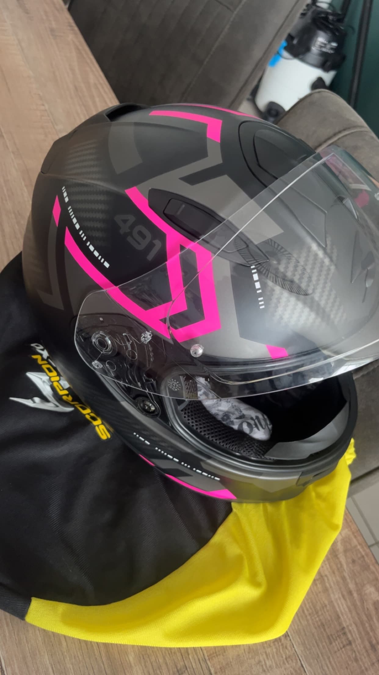 Casque moto scorpion — photo 1/5