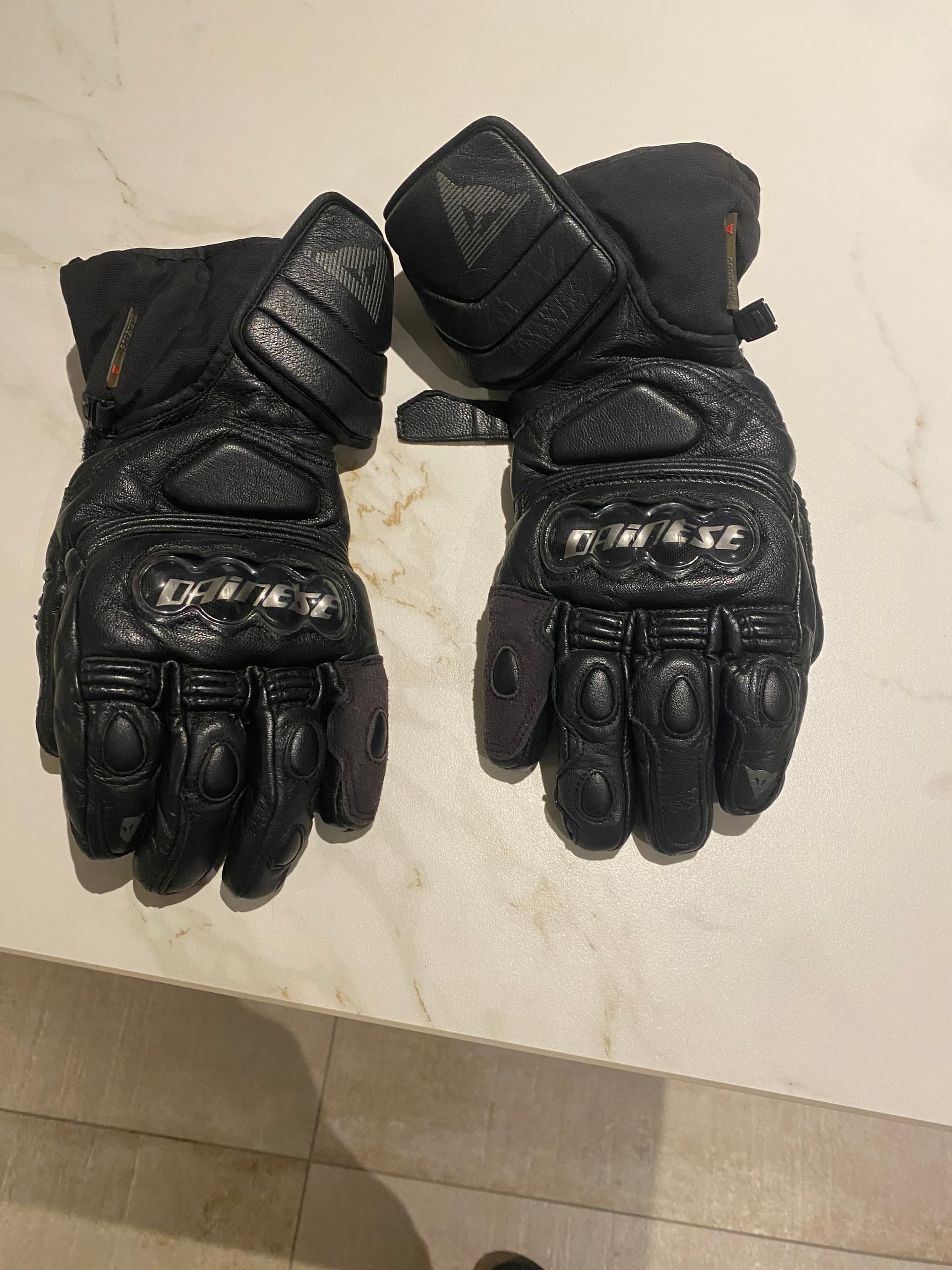Gants hiver cuir taille s dainese  gore tex