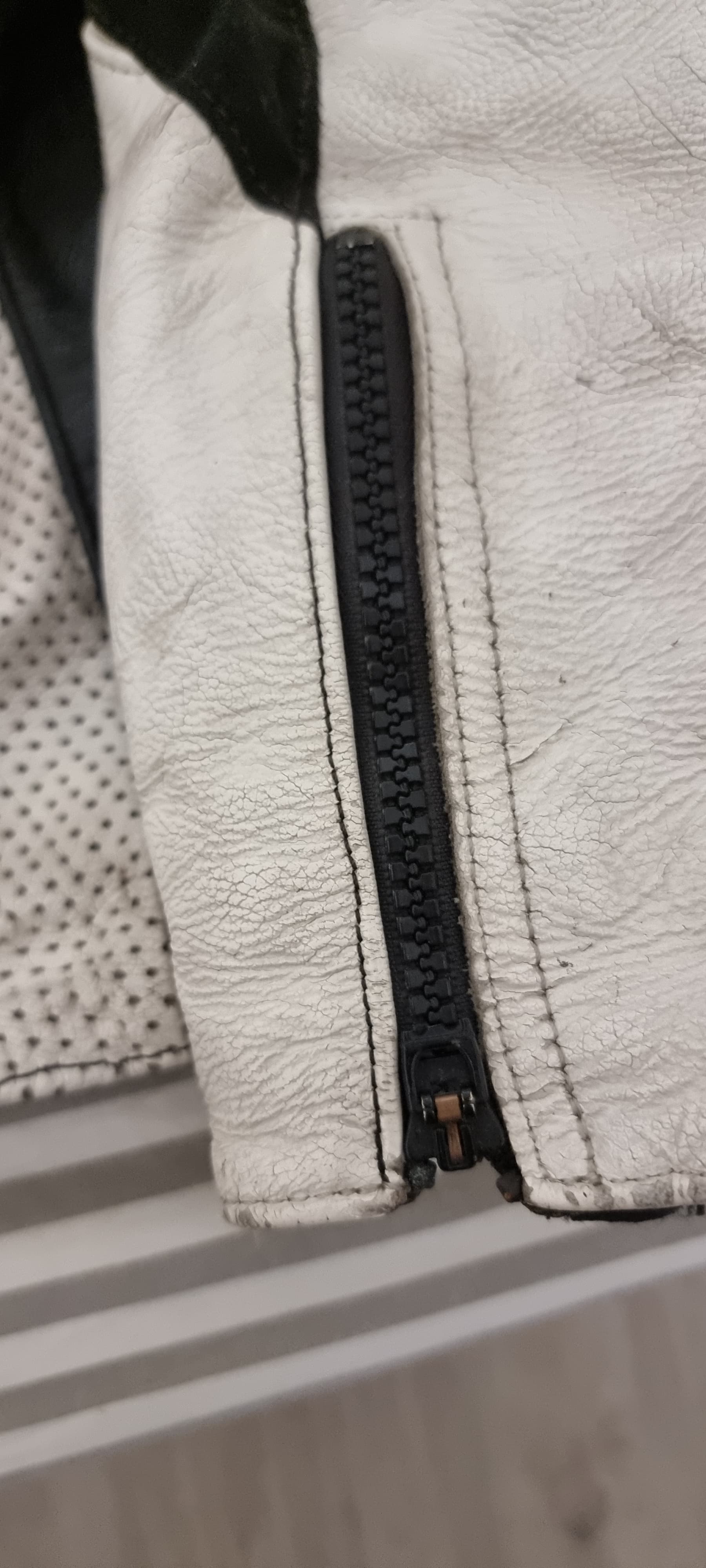 Blouson Alpinestars Cuir Noir/Blanc — photo 4/5