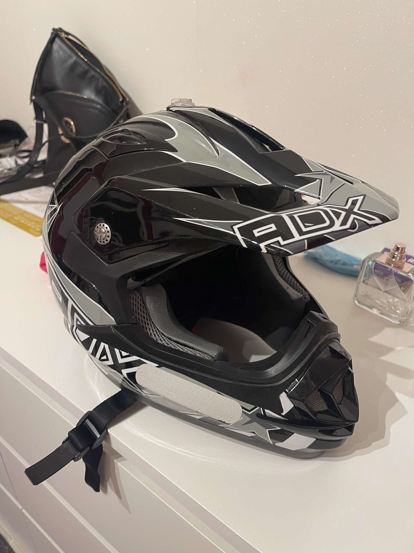 Casque moto ADX — photo 1/2