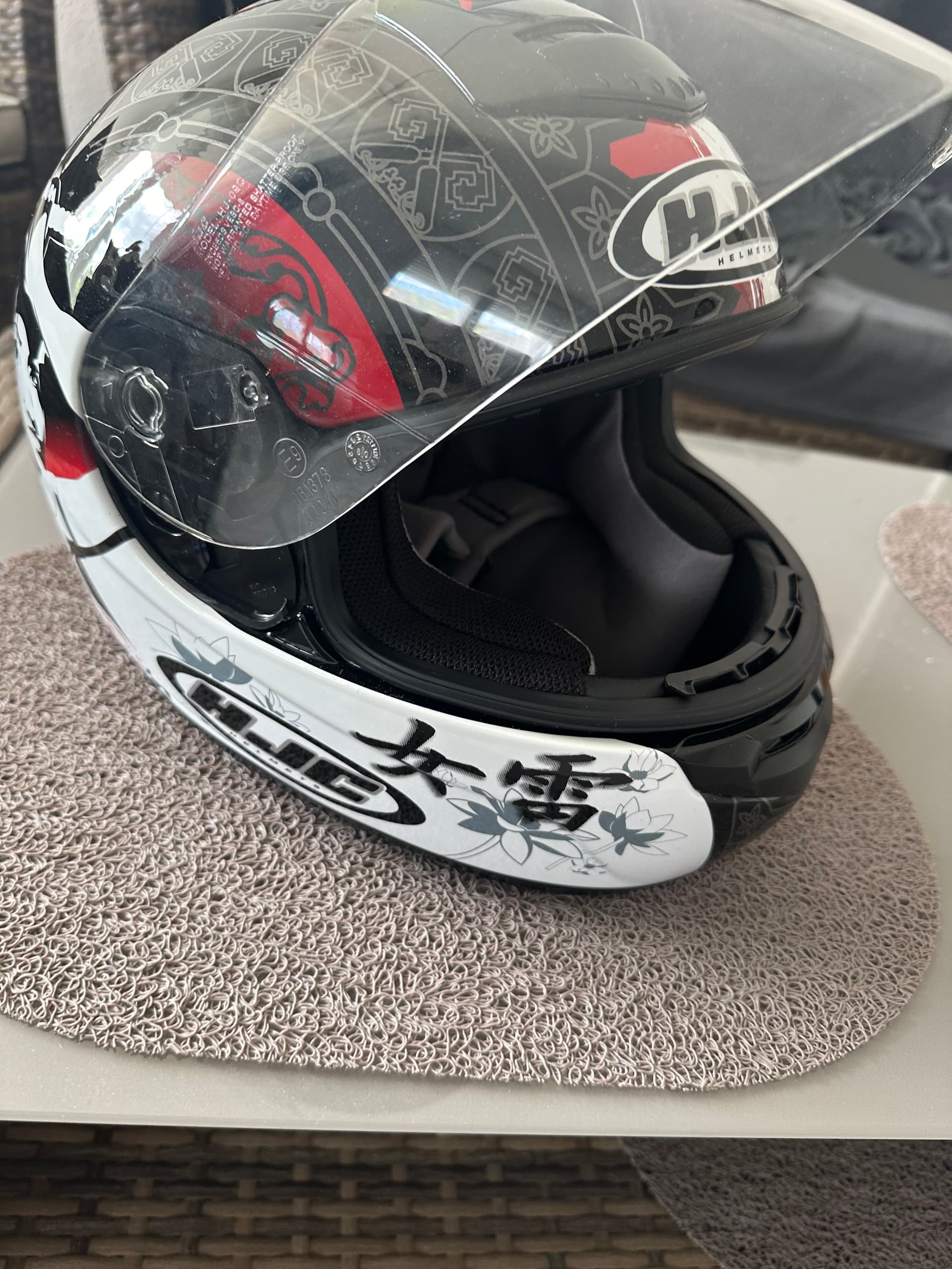 Casque — photo 3/5