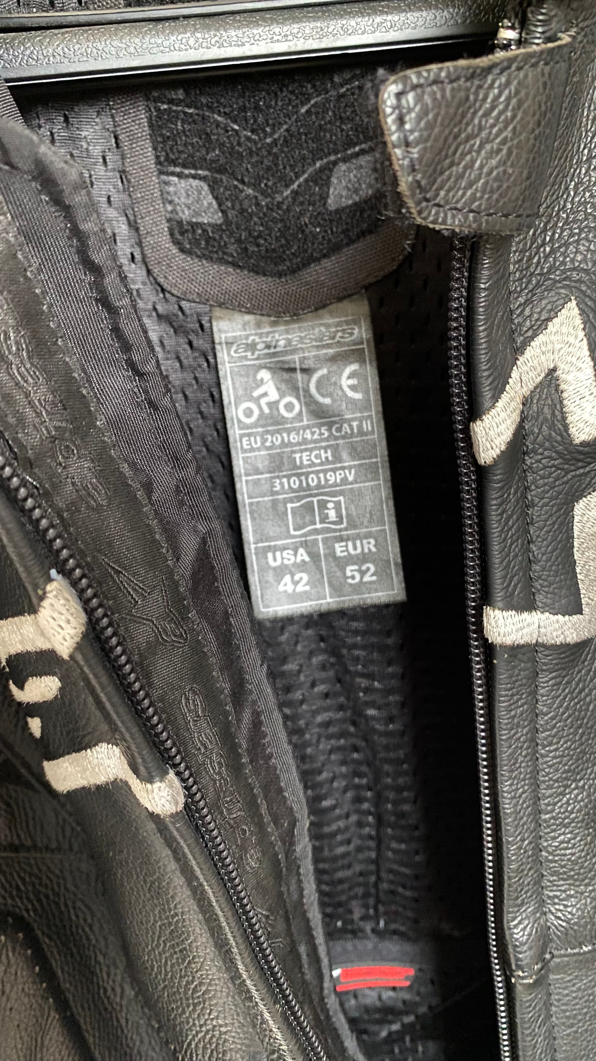 Blouson Alpinestars Cuir Jaw V3 — photo 4/5