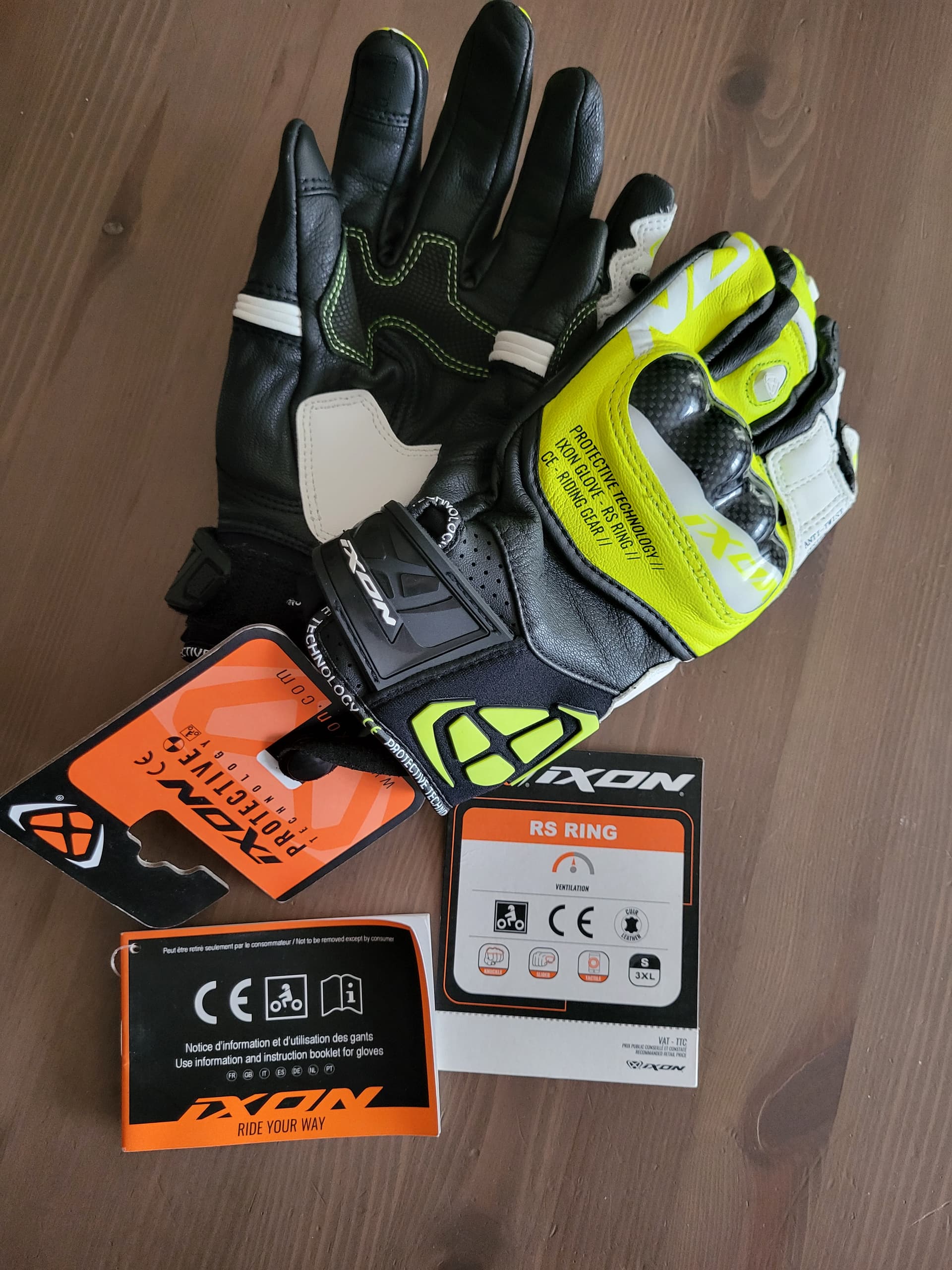Gants moto IXON modèle RS RING