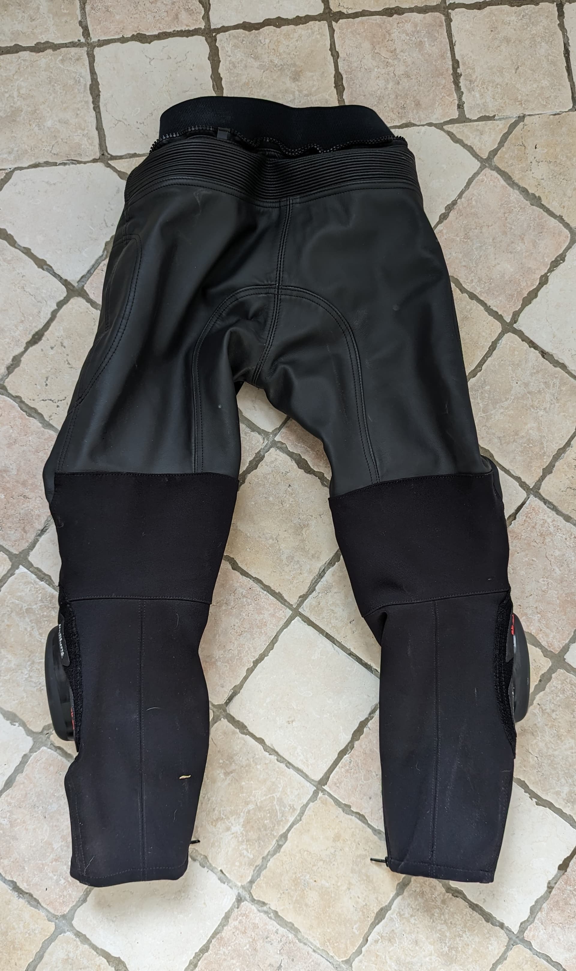 Pantalon cuir Furigan femme Taille 40