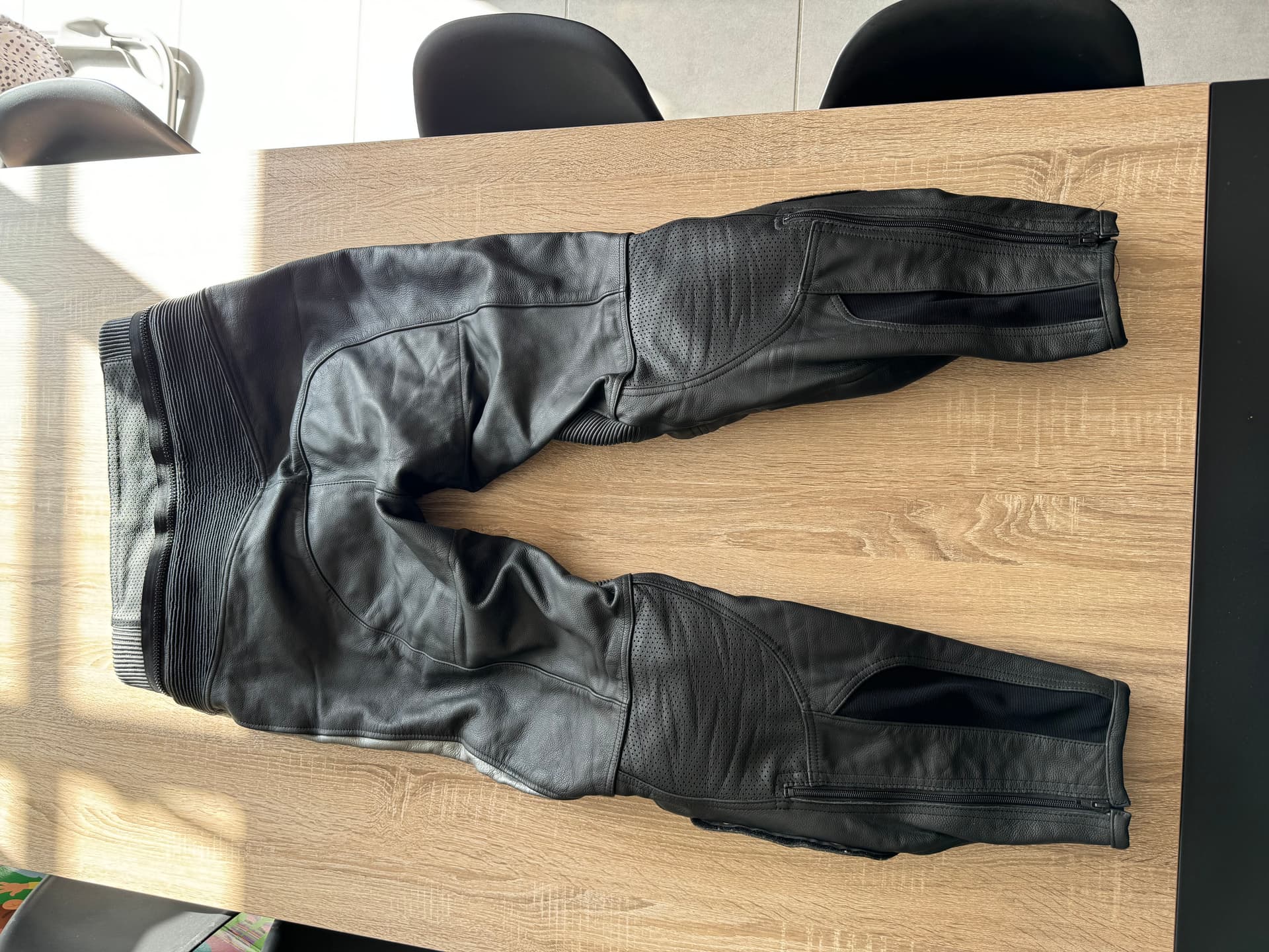 Pantalon cuir — photo 2/2