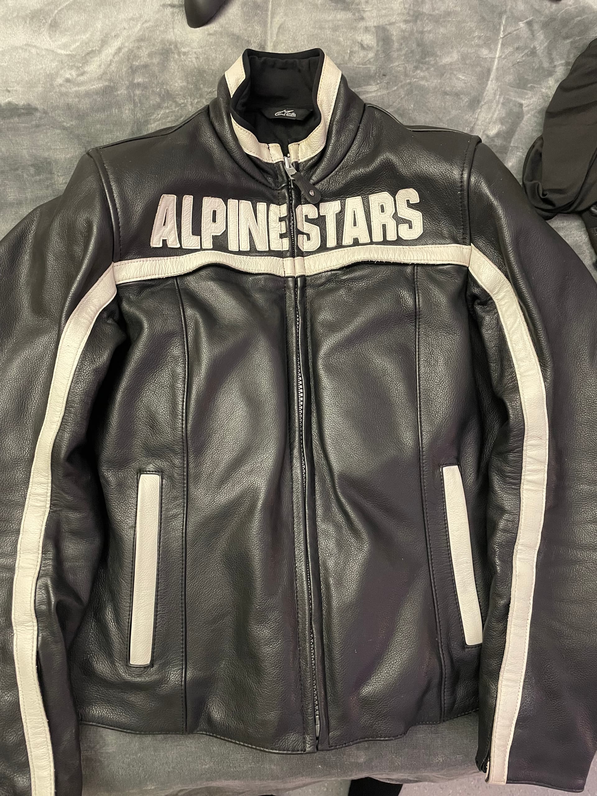 Blouson veste en cuir alpinestars Stella femme — photo 1/5