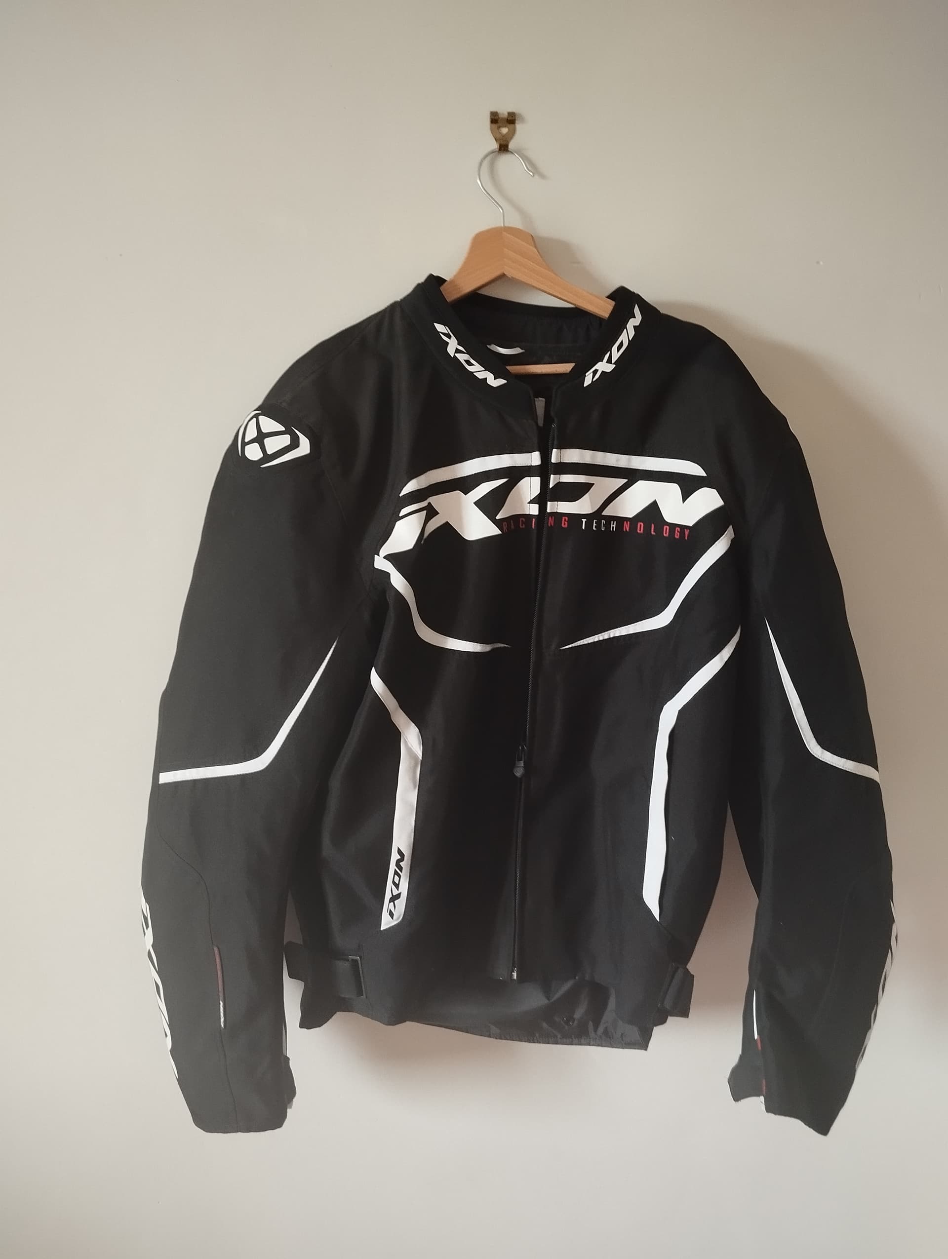 Blouson XL IXON comme neuf — photo 2/2
