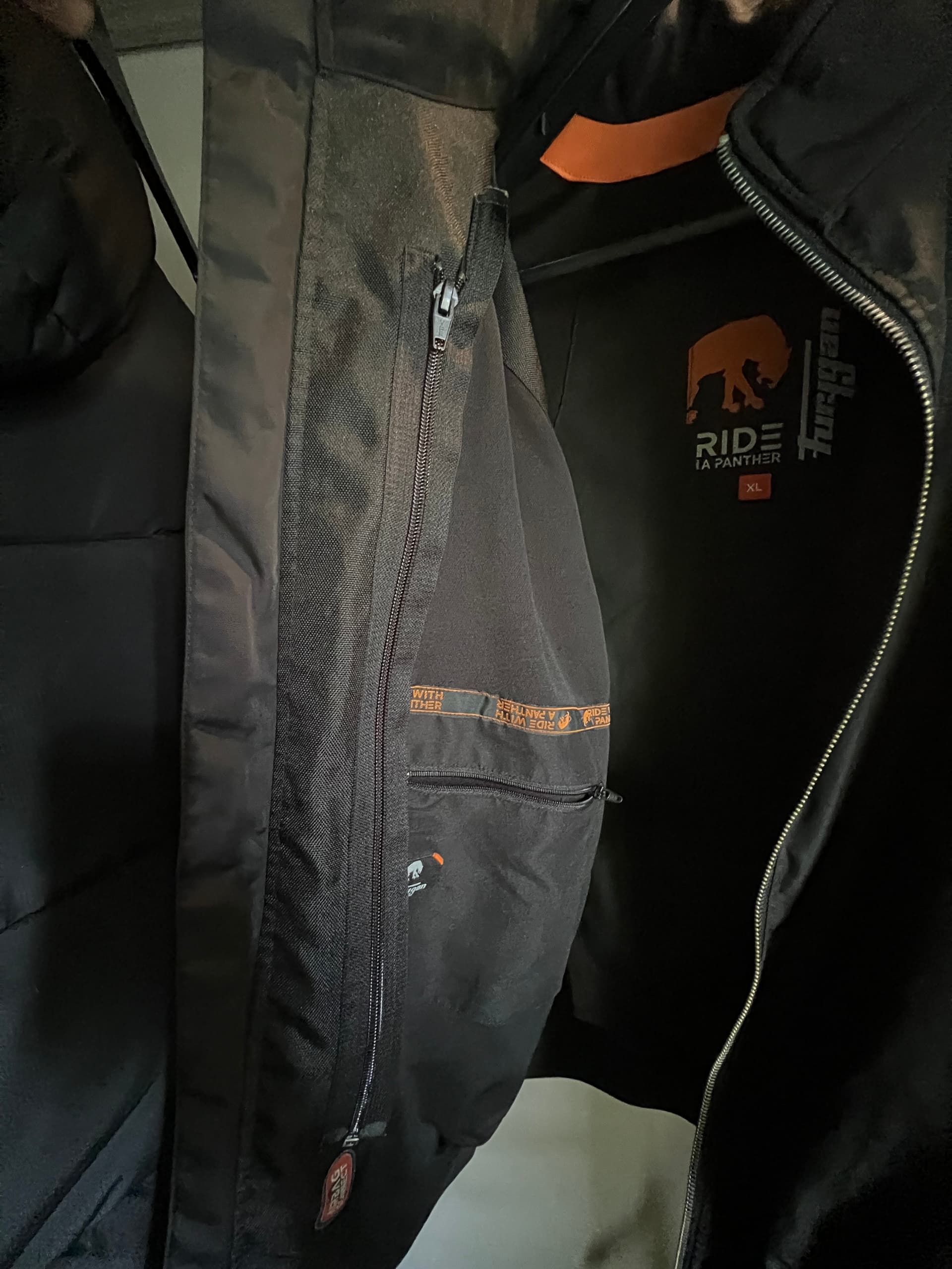 Veste moto façon bomber Furygan - Comme neuve, peu portée — photo 4/4