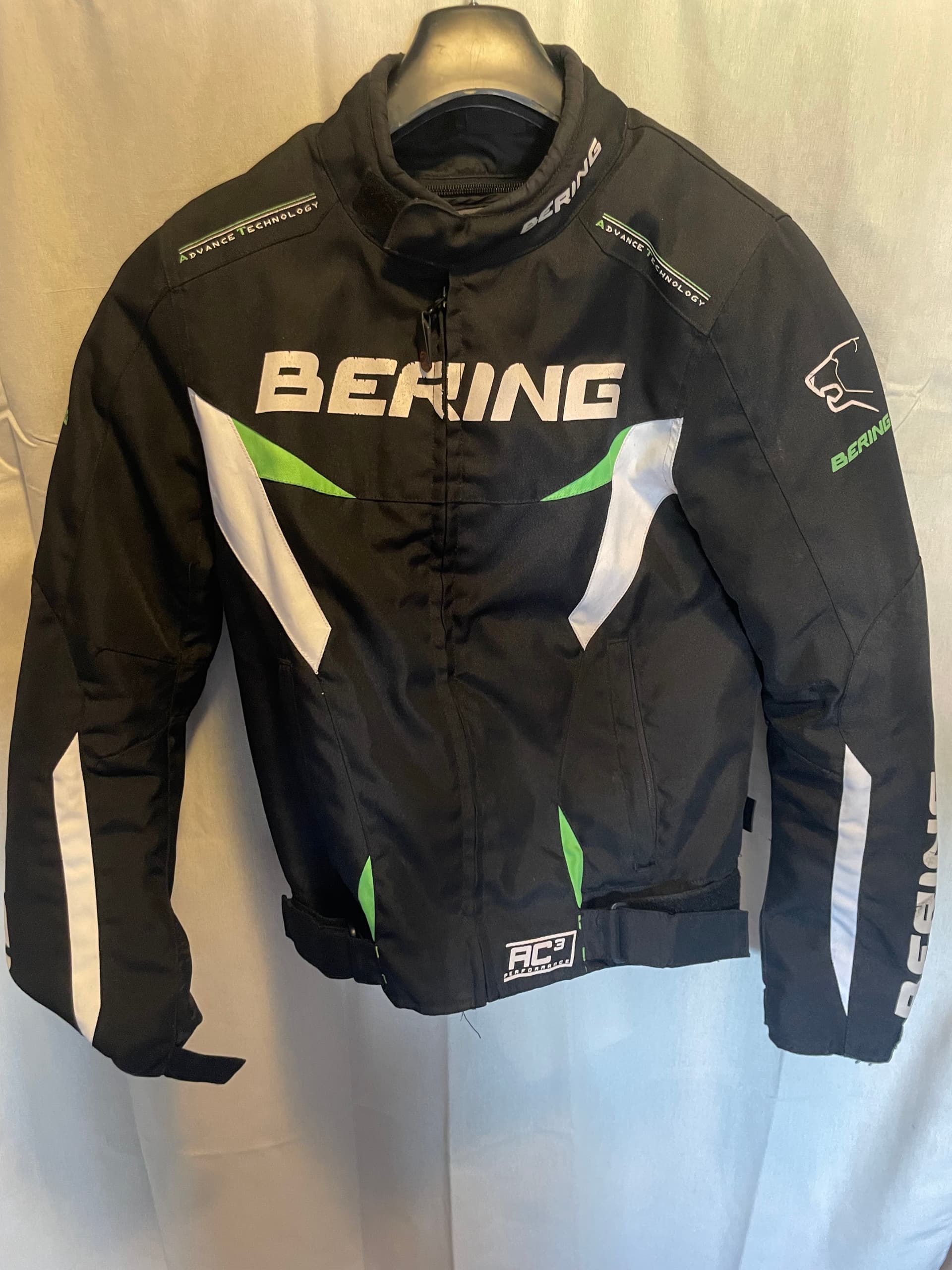 Manteau berning — photo 1/3
