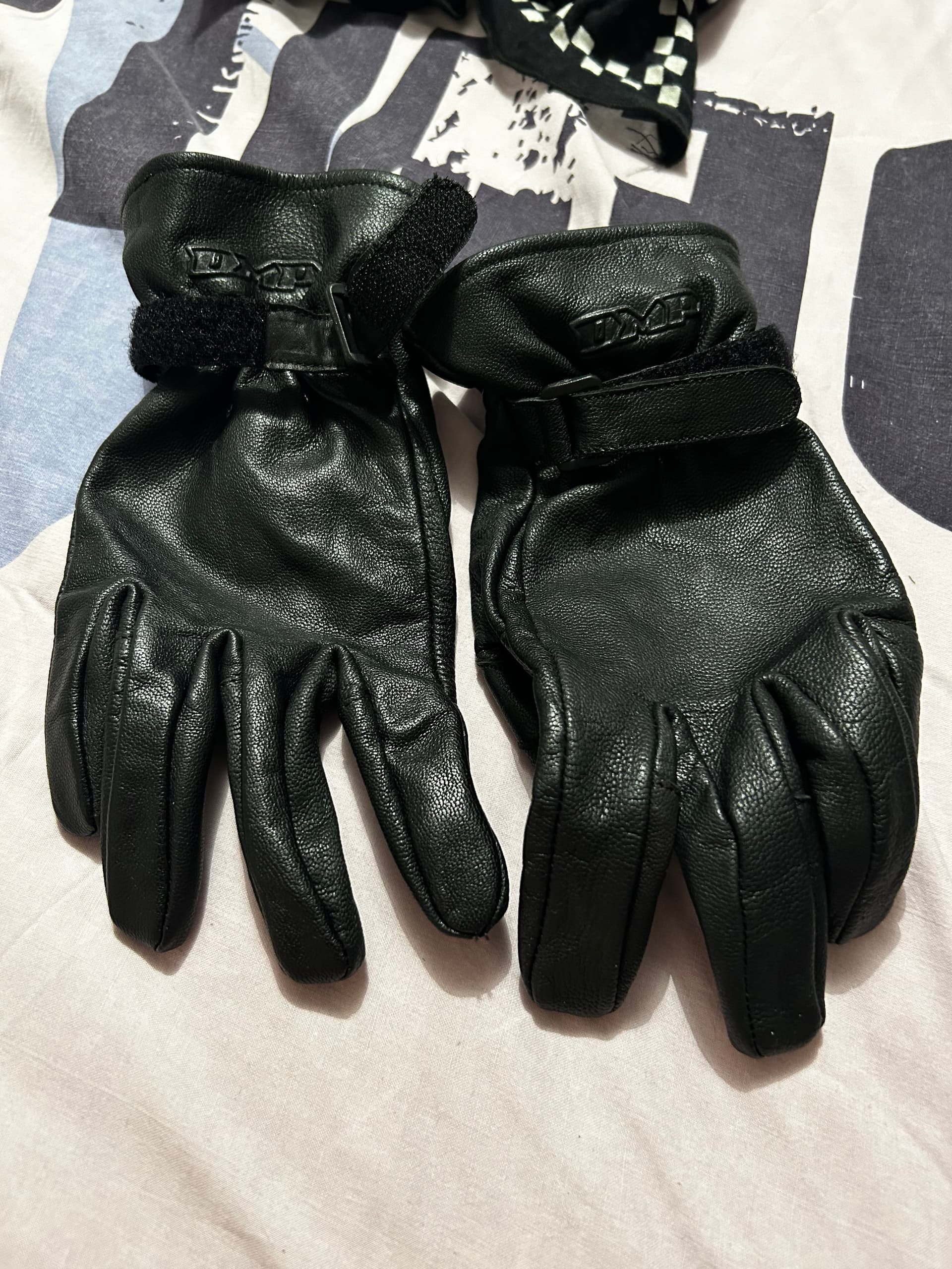 Gants de moto en cuir — photo 2/2