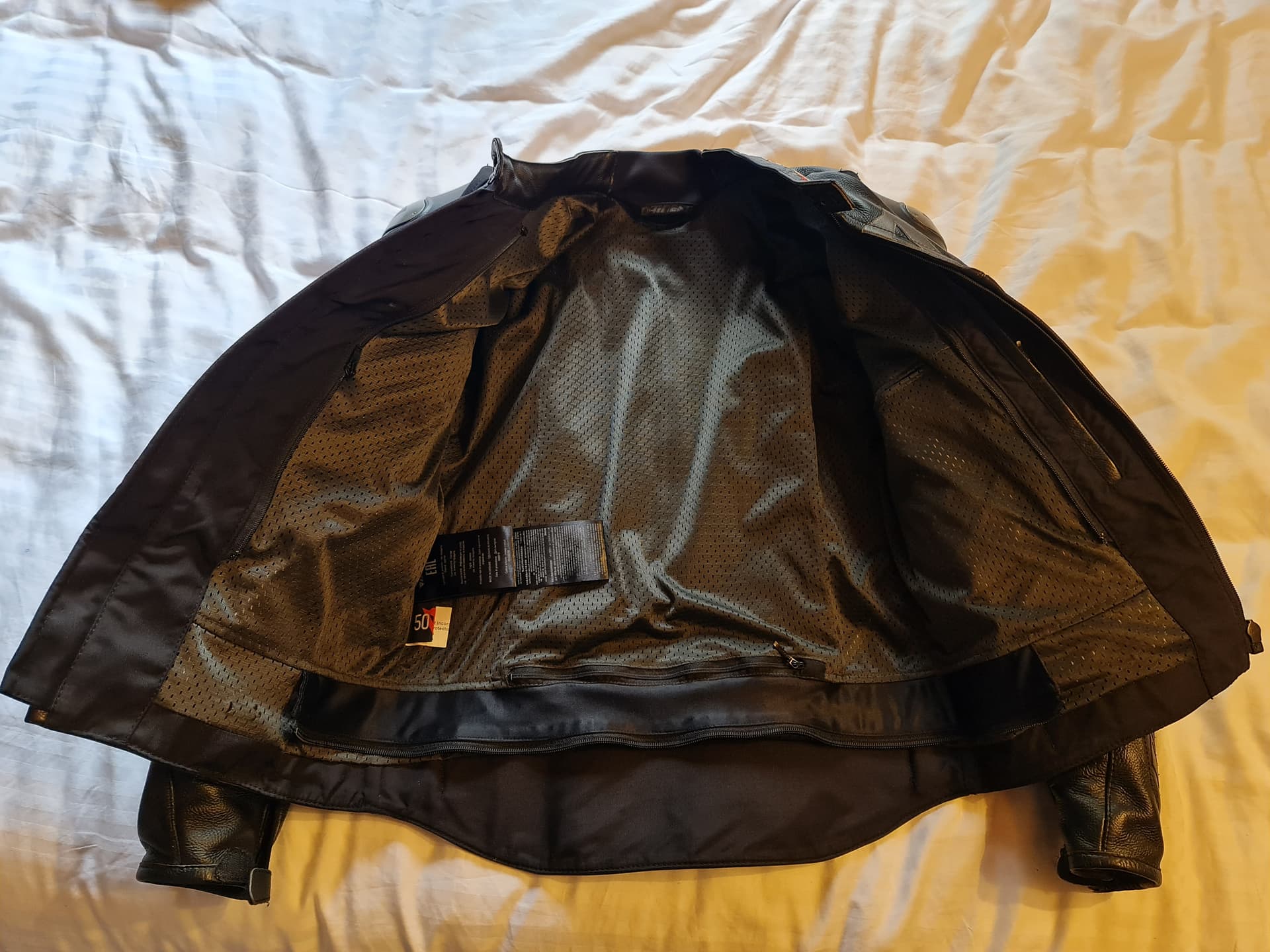 Dainese Avro C2