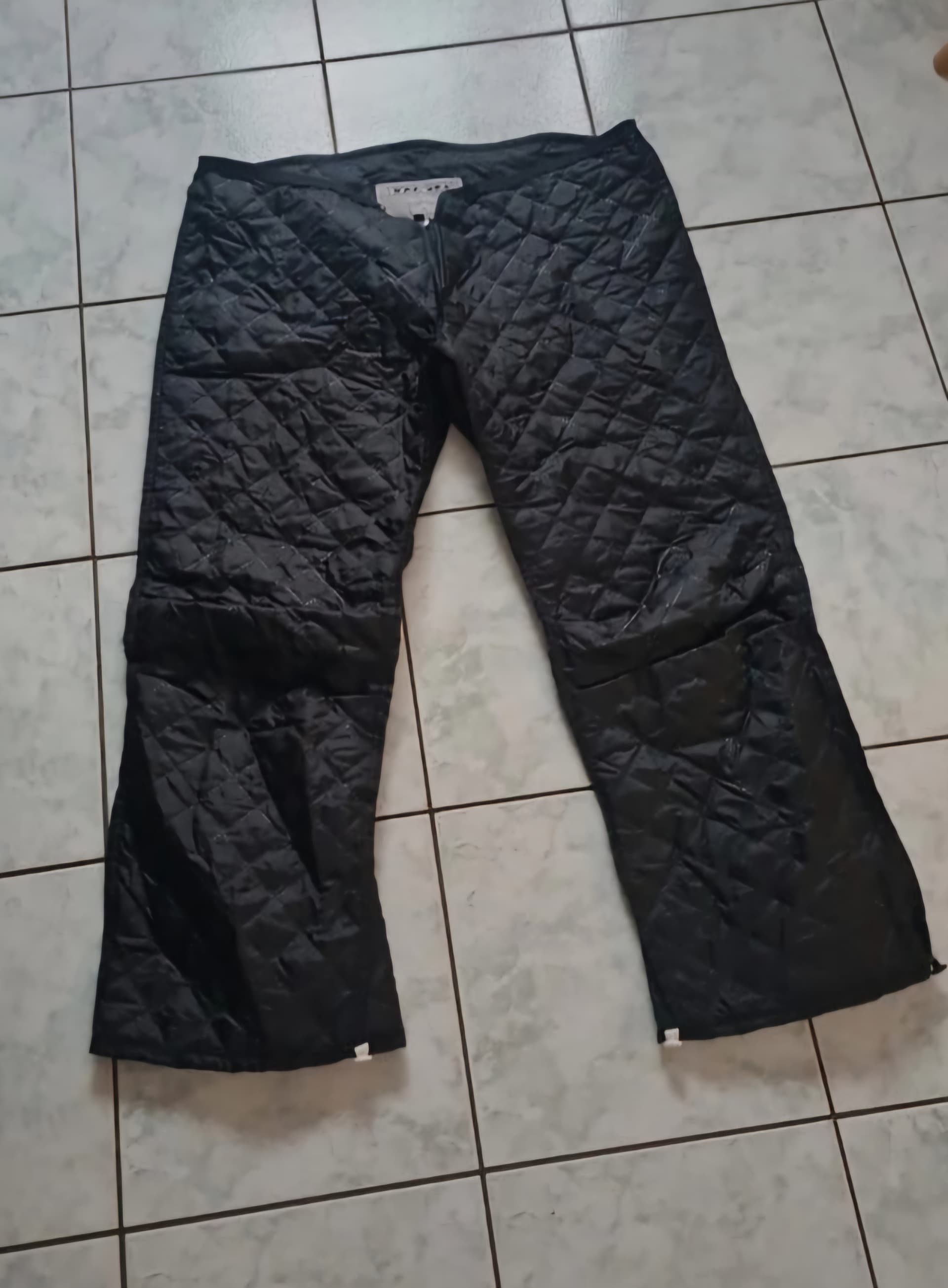 Pantalon XL DMP en parfait etat