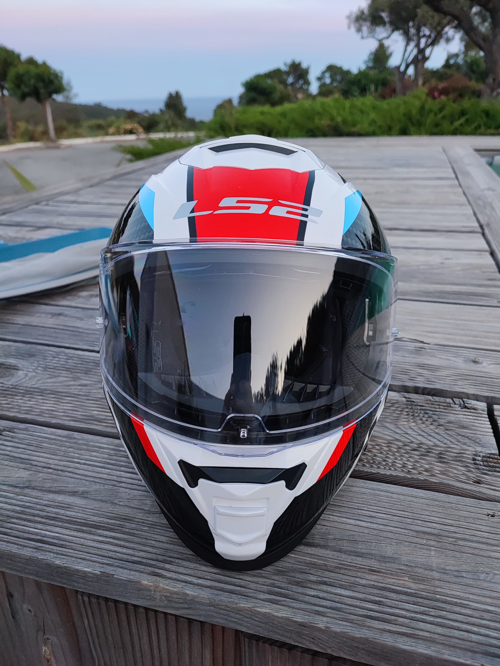 Casque LZ2 — photo 3/5