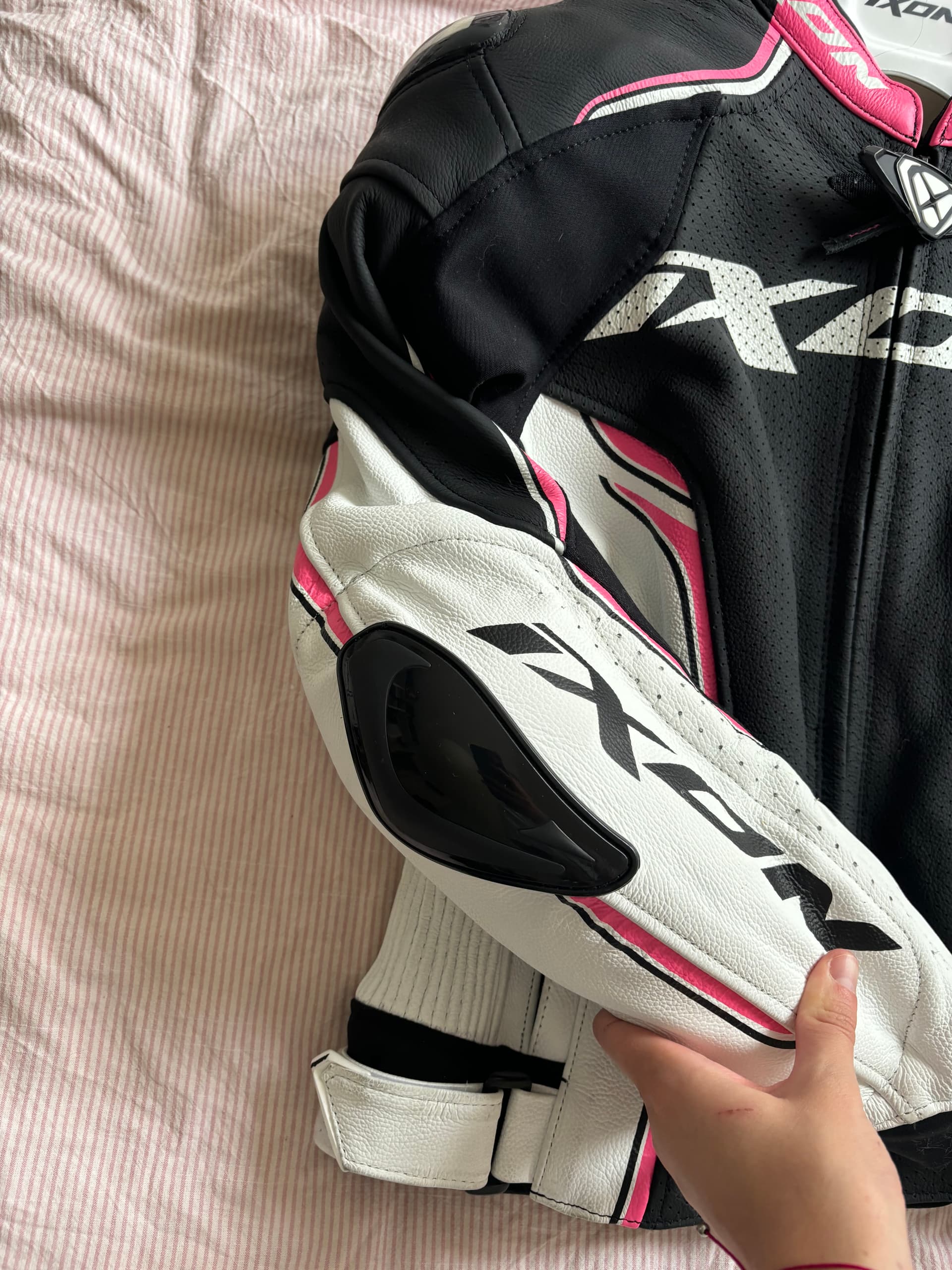 Ensemble cuir moto femme IXON — photo 4/4