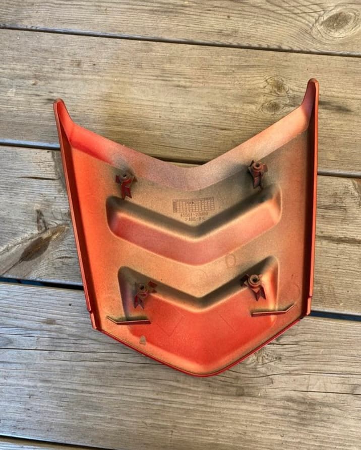 Capot de selle B-King 1340 — photo 1/2