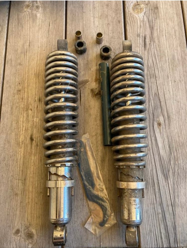 Amortisseurs AR CB500