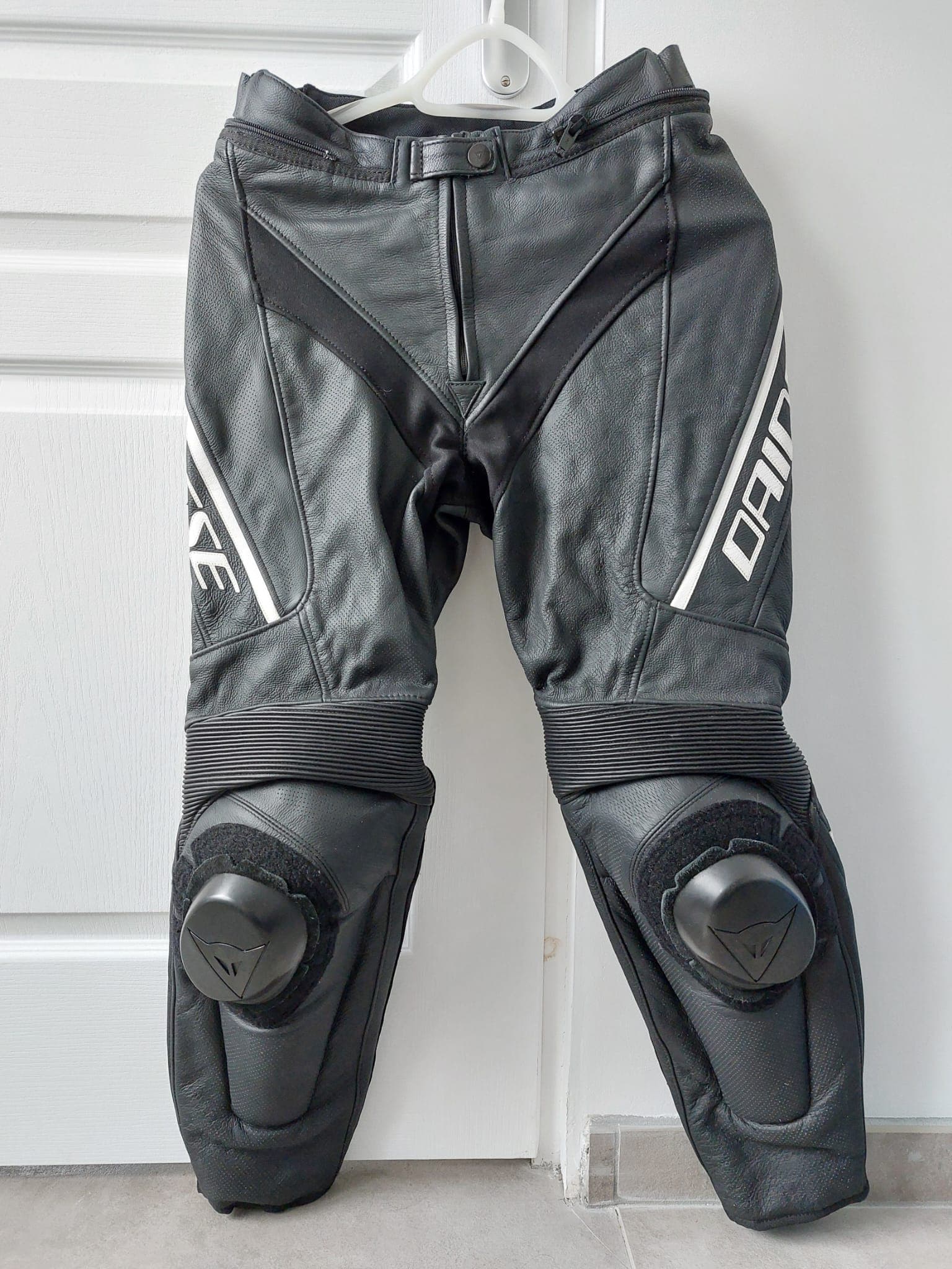 Pantalon cuir moto