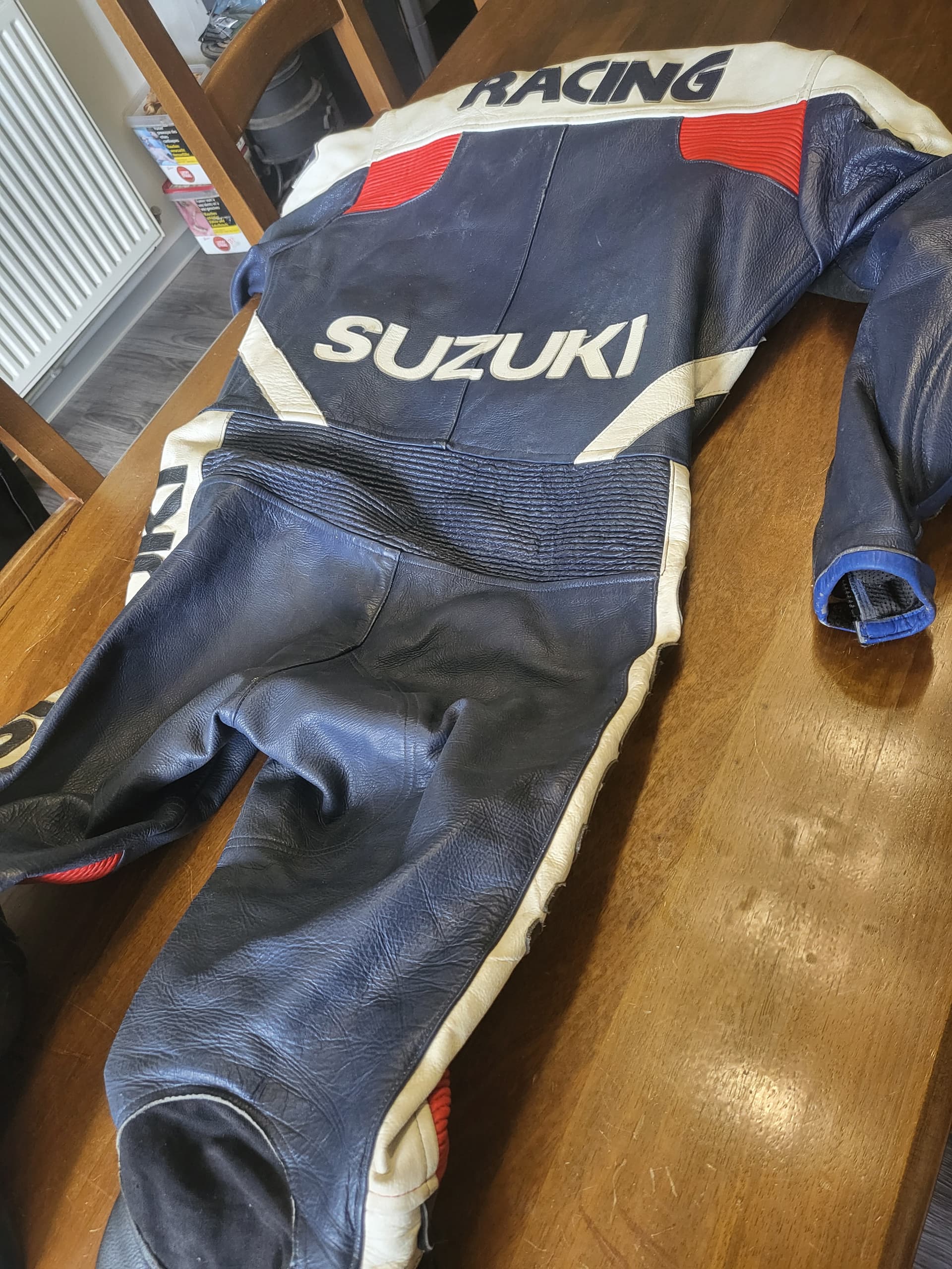 Combinaison cuir — photo 3/3