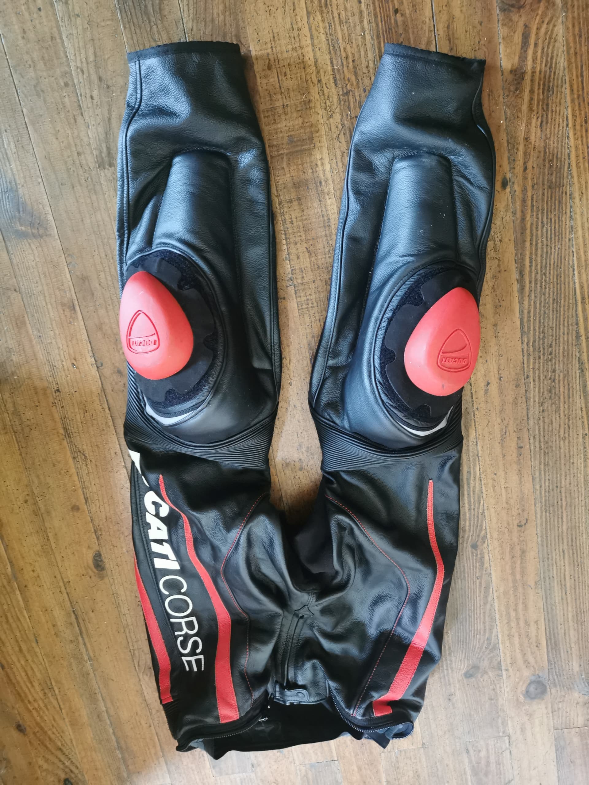COMBINAISON DEUX PIÈCES DUCATI