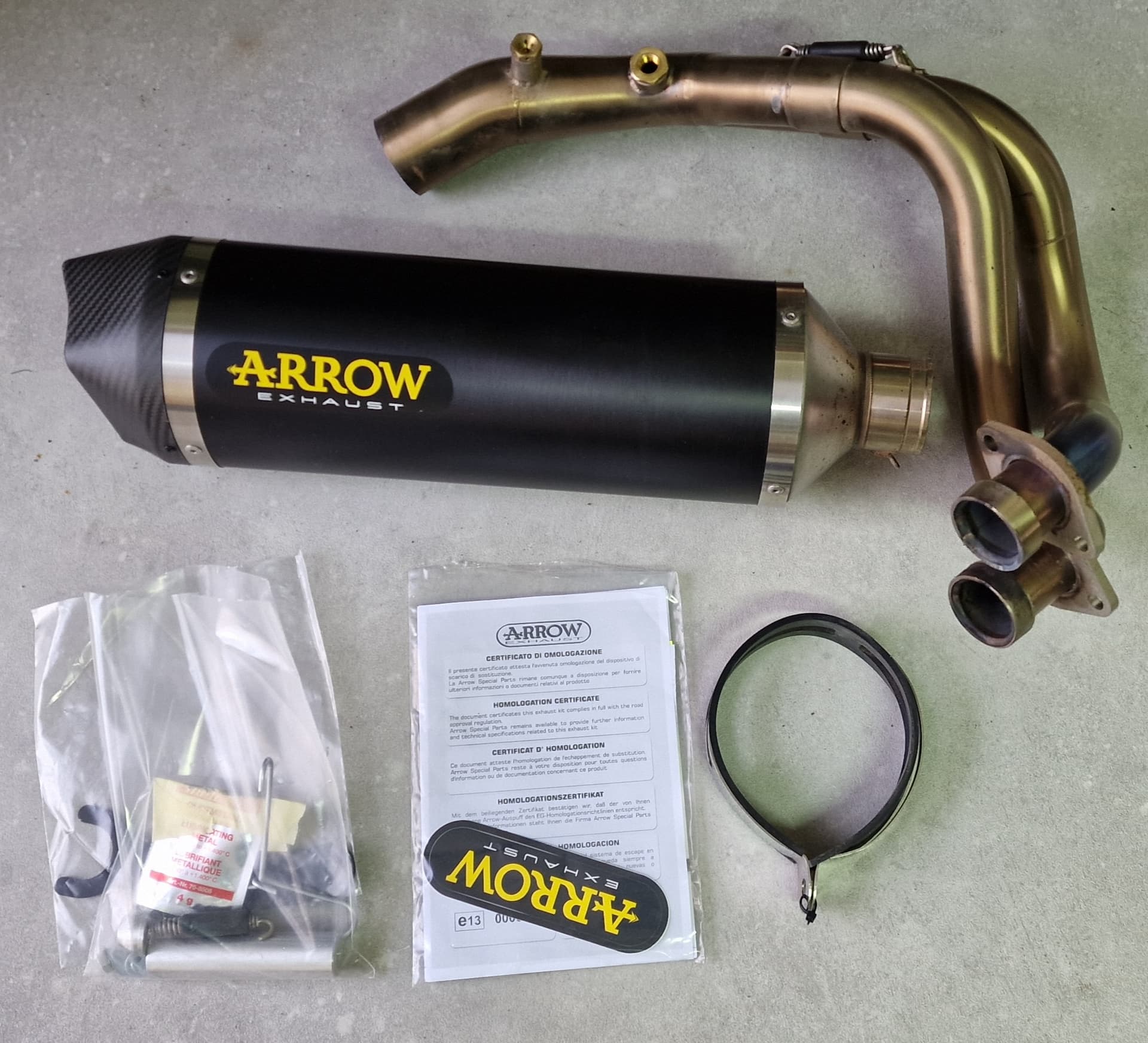 Echappement Arrow kawasaki Z 650 / ninja 650 ligne complète