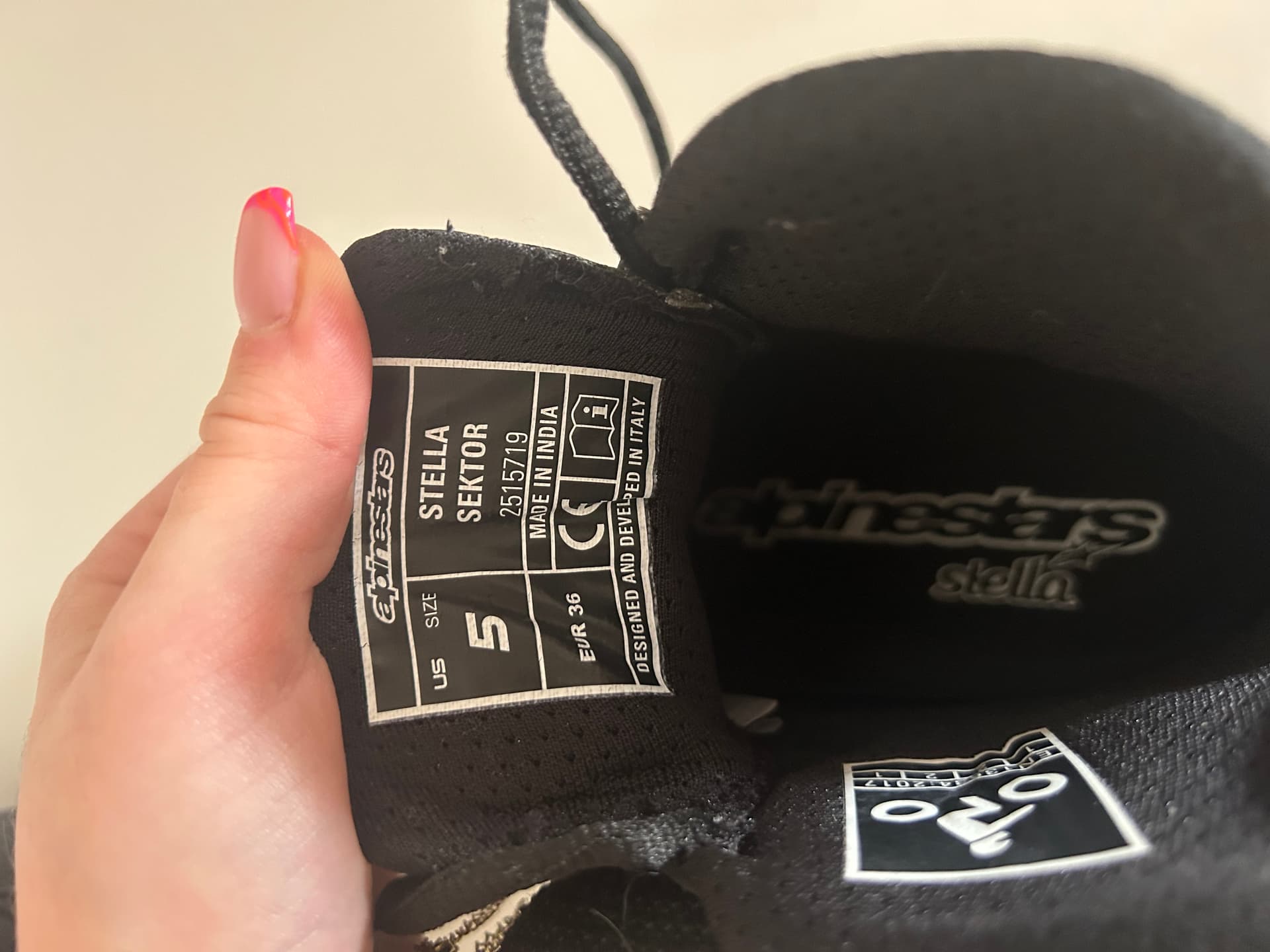 Chaussures moto alpinestars — photo 3/5