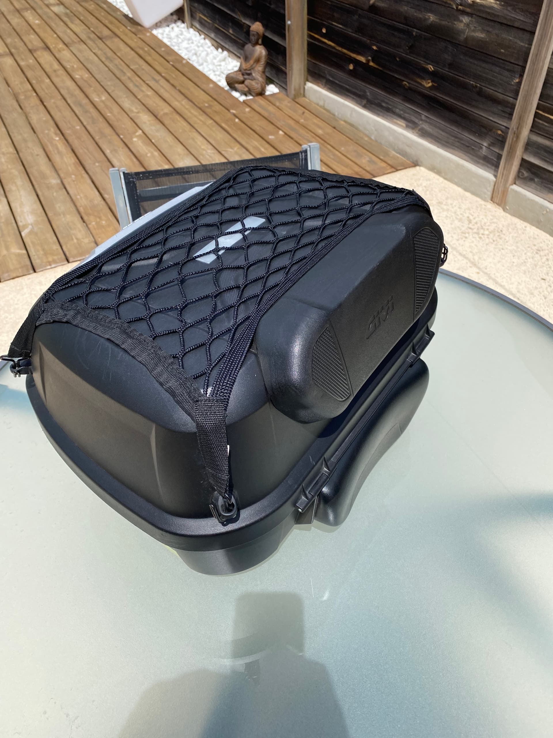 Top case GIVI — photo 2/4