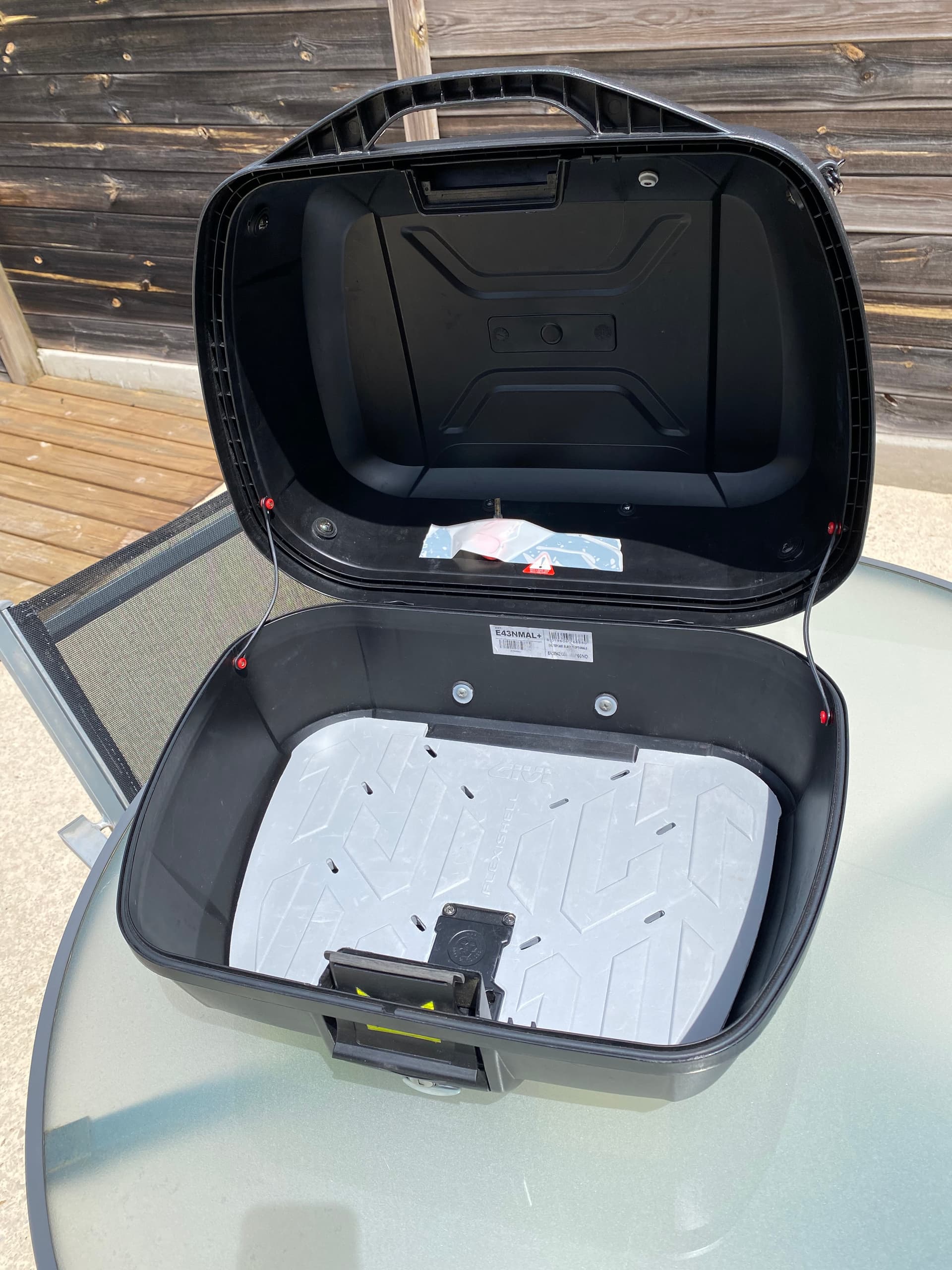 Top case GIVI — photo 4/4