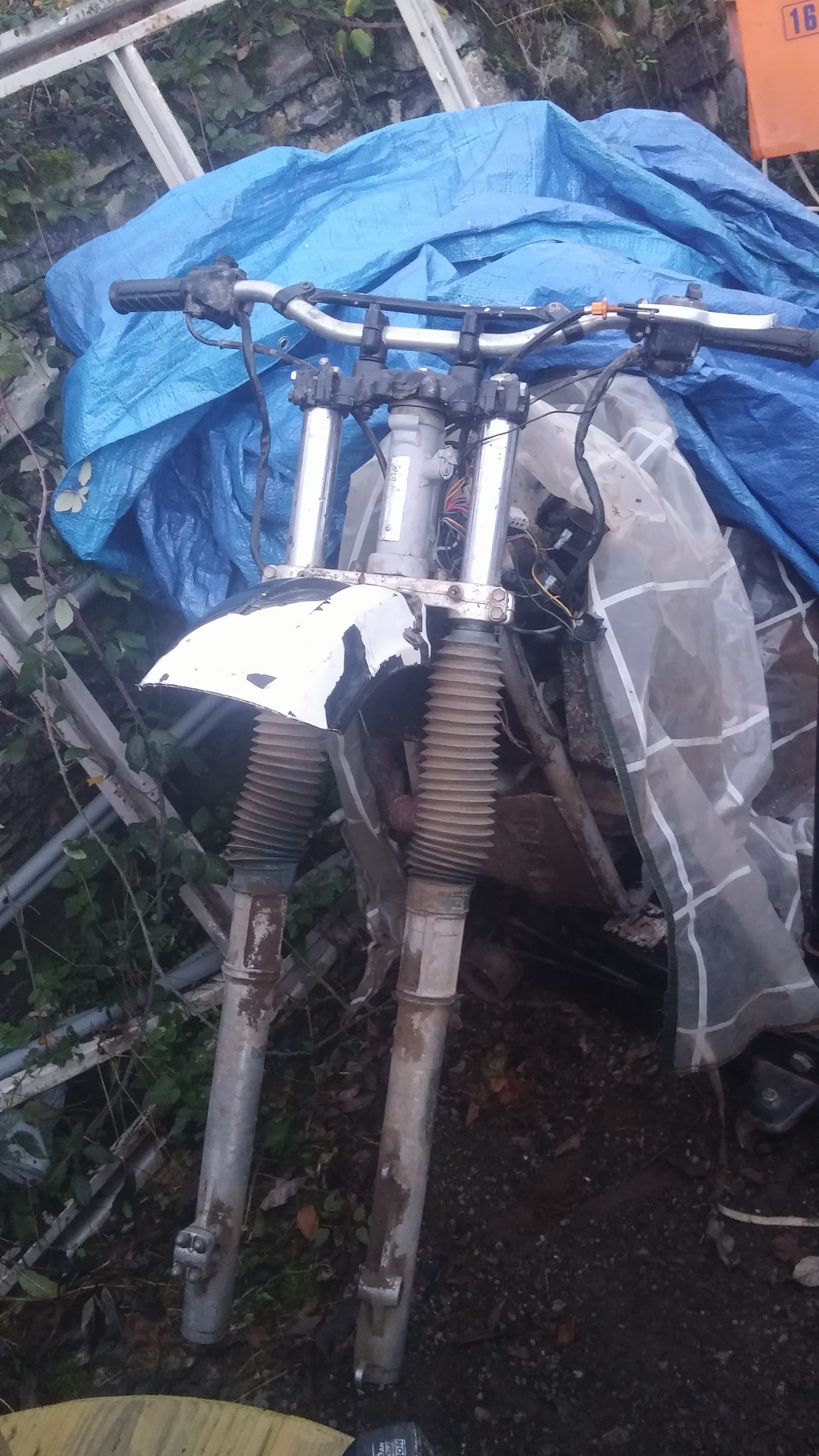 pieces XT 600Z — photo 4/5