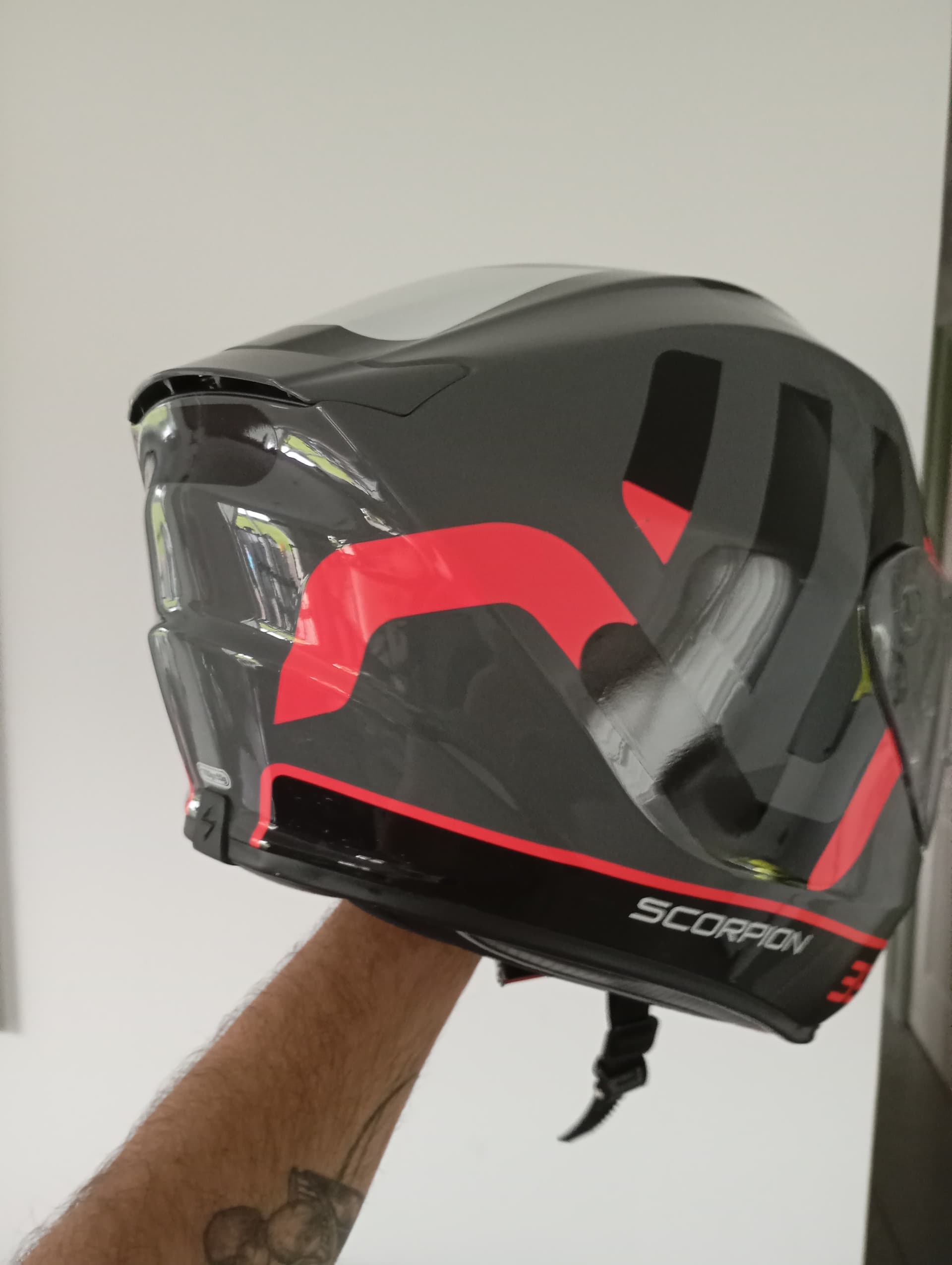 Casque scorpion — photo 4/5