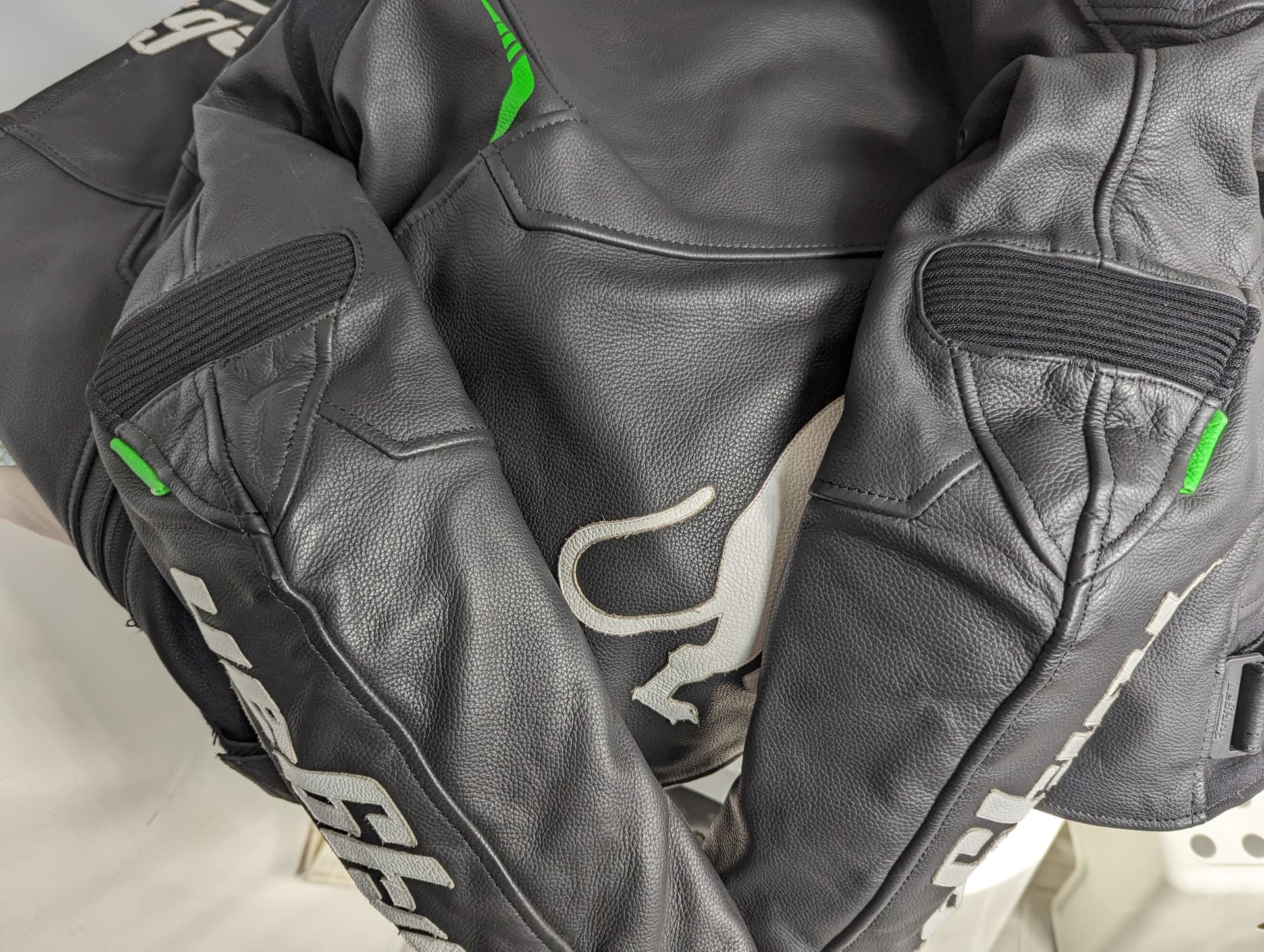 Blouson moto Furygan spectrum + dorsal taille M — photo 3/5