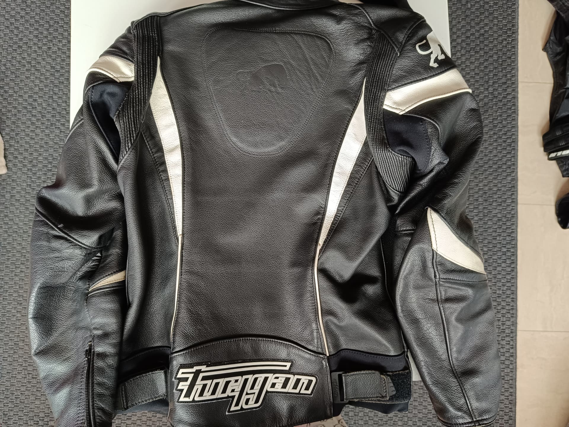 Blouson cuir