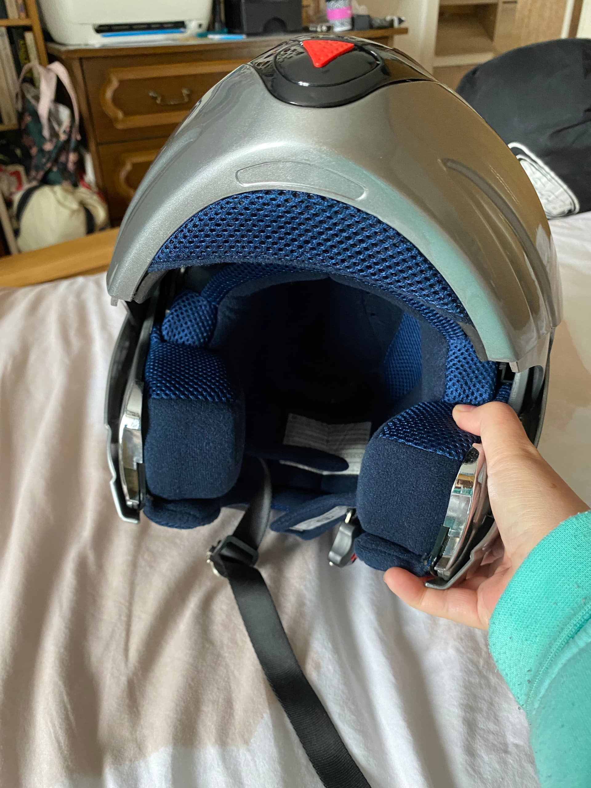 Casque de moto modulaire de la marque ROCC